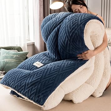Winter Warm Blanket Comforters, Thick Lamb Wool Quilt Fluffy Comforter Twin Size Blanket Soft Warm Double-Sided Bed Comforter Plush Throw Blanket Core WashableDark Blue,150x200cm/59x79in 2.5kg