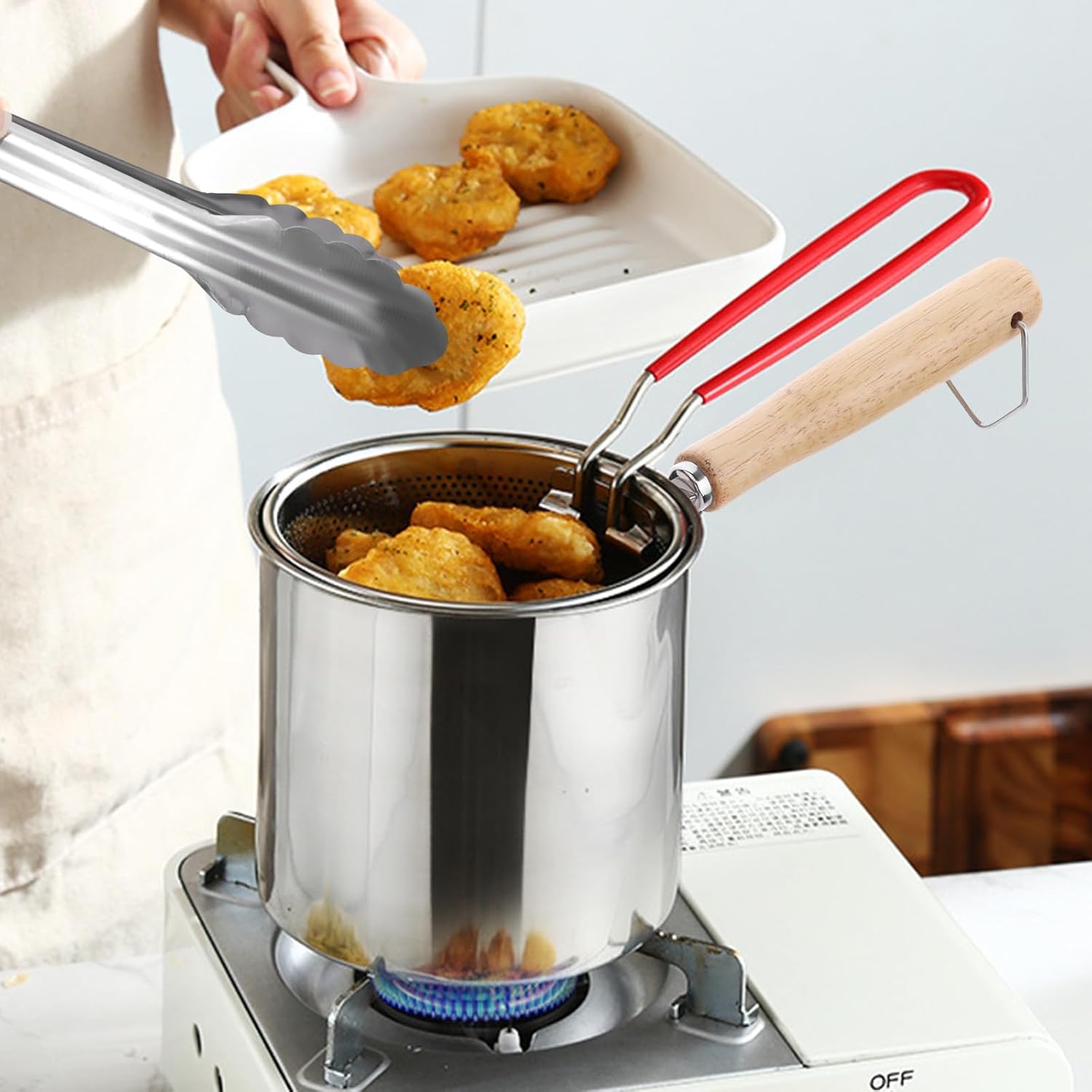 Huakaile 5 Pieces 45.7 oz/1.3 L 304 Stainless Steel Deep Fryer Pot with Basket and Lid & Tong, Wooden Handle Frying Pot with Strainer, Silver Frying Oil Container for Kitchen Chip Fish Shrimp (5)