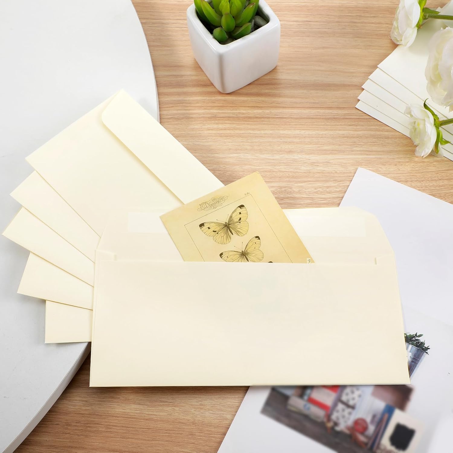 200 Pcs #10 Business Letter Envelopes - Square Flap Security Envelopes for Office Invoices, Invitations & Announcements, 9 1/2 x 4 1/4 In (Ivory)