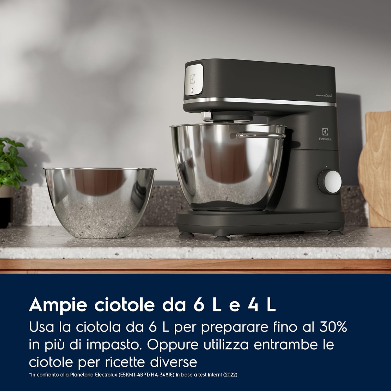 Electrolux Impastatrice Planetaria Robot da Cucina Multifunzione, E6KM1-4BPT, Mixer Planetaria Professionale, Ciotola 6 & 4 Litri Capacità, Con Frusta Da Cucina, 1200W, Acciaio Inox & Nero Opaco Nuovo modello Black Pearl - Immagine 2