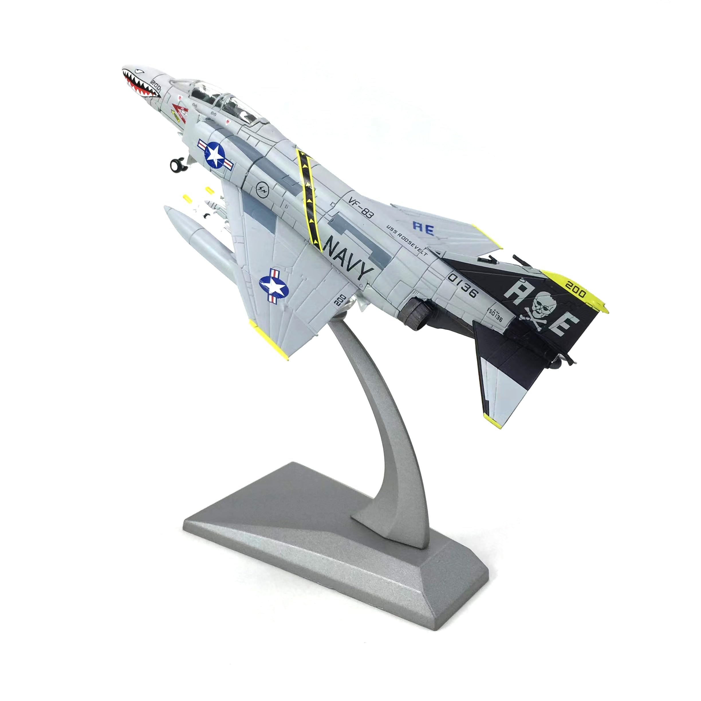 Enatuhter 1/100 F-4 Ghost Fighter PhantomAttack Plane Bomber Pirate Flag US Carrier Warship Aircraft Model for Men
