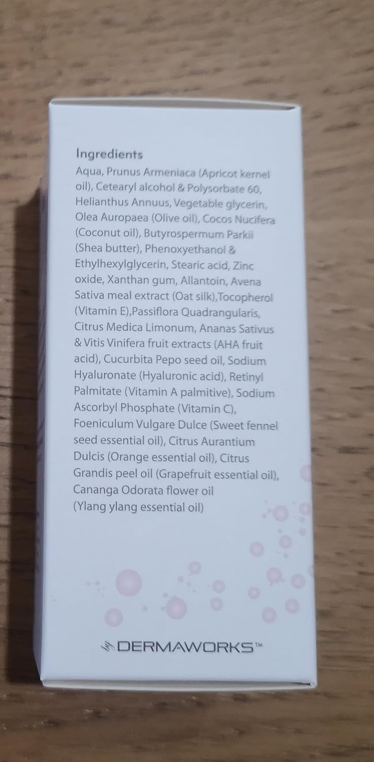 Dermaworks PURE RADIANCE Moisturizer face cream - Day Cream and Night Cream for Woman Anti Aging - Face Moisturizer for Women - Facial Moisturiser with Vitamin C, Retinol & Hyaluronic Acid