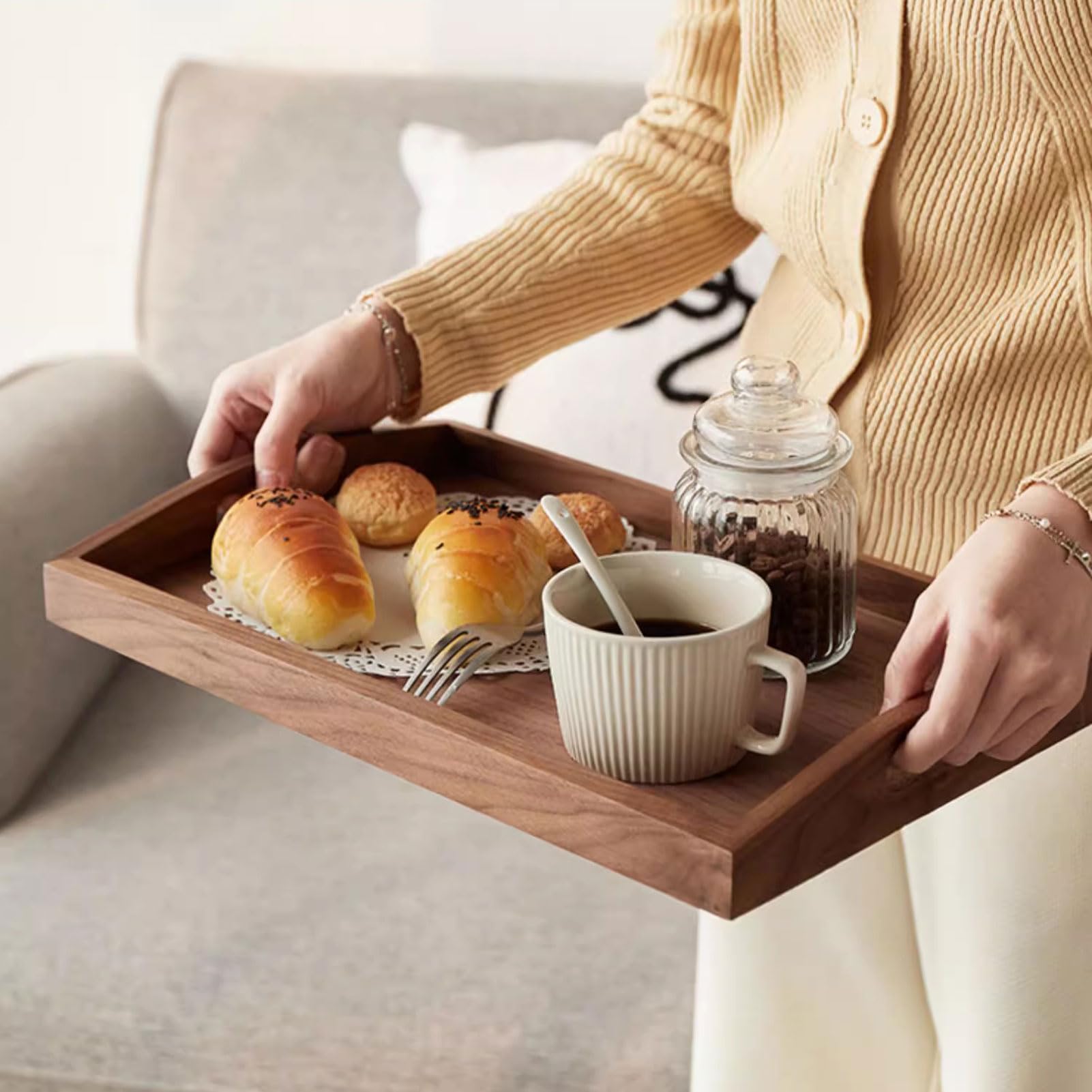 HUHJYUGE Bandeja Madera Rectangular Rustica, Bandeja de Madera con Asas, Bandeja de Madera para Servir Comida, Bandeja de Cocina para Desayuno, Bebidas, Aperitivos (Square/30cm)