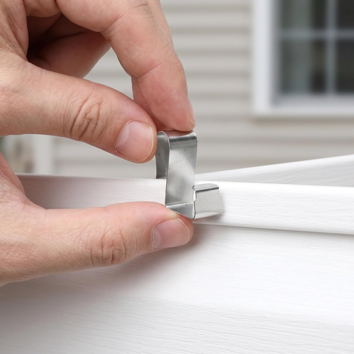 Wakauto Gutter Clips Strong Clamp Design 30pcs Heavy Duty Stainless Steel Light with No Slipping Feature, Weather-Resistant for Hanging Outdoor String Lights and Holiday Decorations