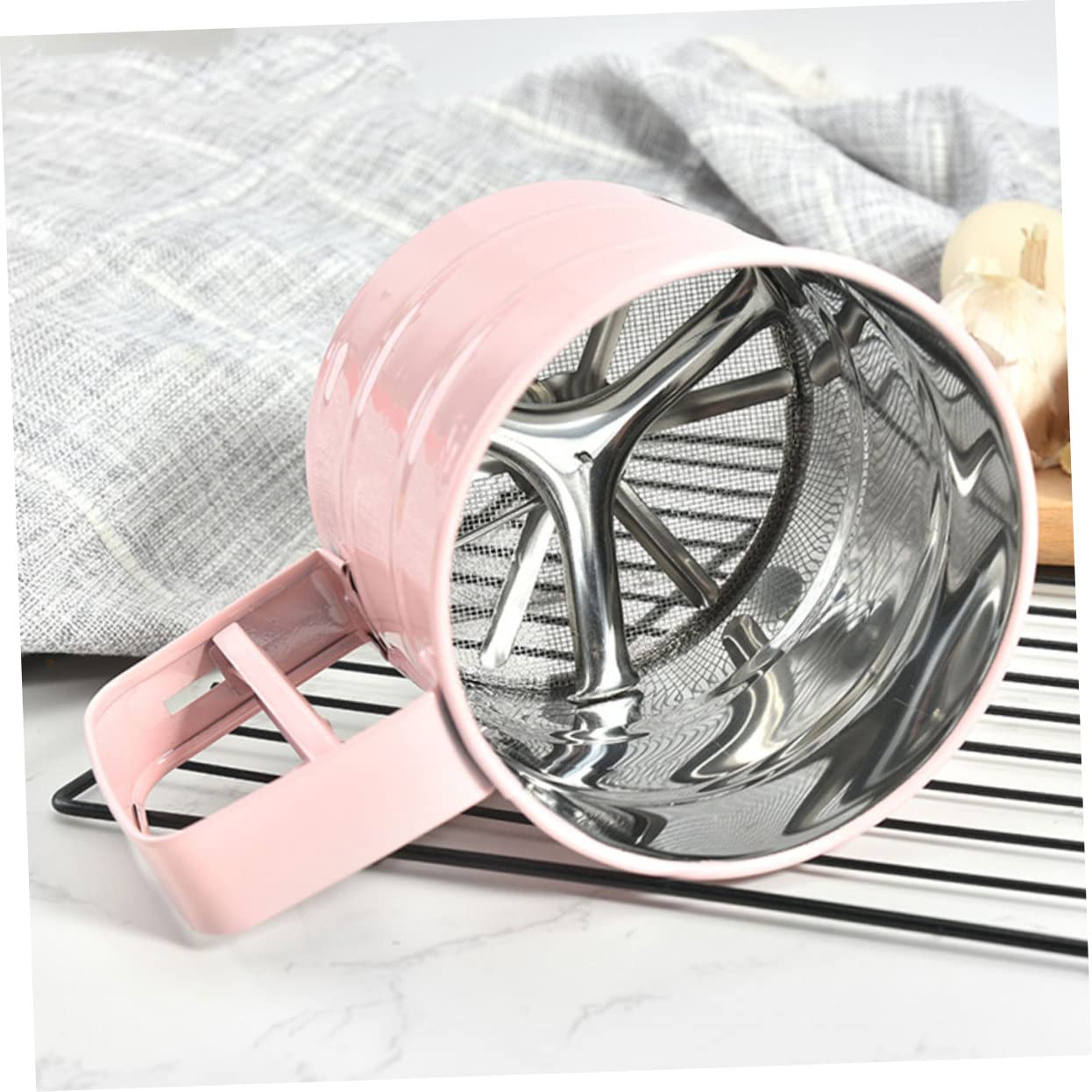 Cabilock 1Pc Handheld Semi Automatic Flour Sifter Stainless Steel Sifting Strainer with Fine Mesh for Baking Cooking and Dusting Powdered Sugar Pink