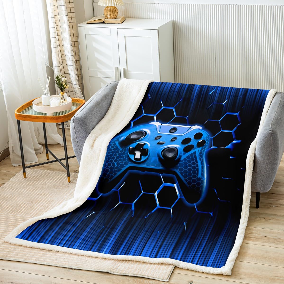 Manfei Coperta con motivo gamepad a nido d'ape, motivo geometrico blu, per bambini e ragazzi, moderna, in pile morbido e traspirante, 228 x 228 cm
