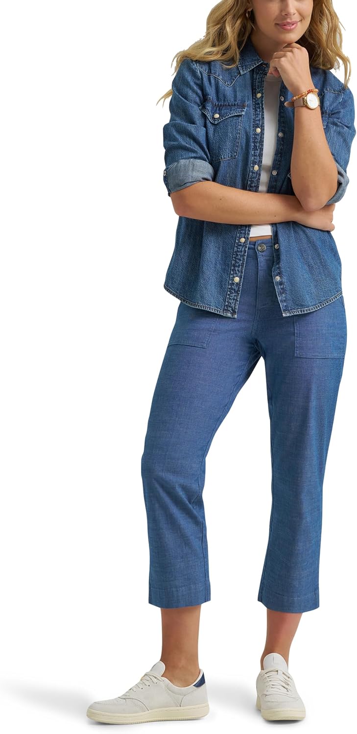 Lee Women's Ultra Lux Comfort with Flex-to-go Utility Capri Pant