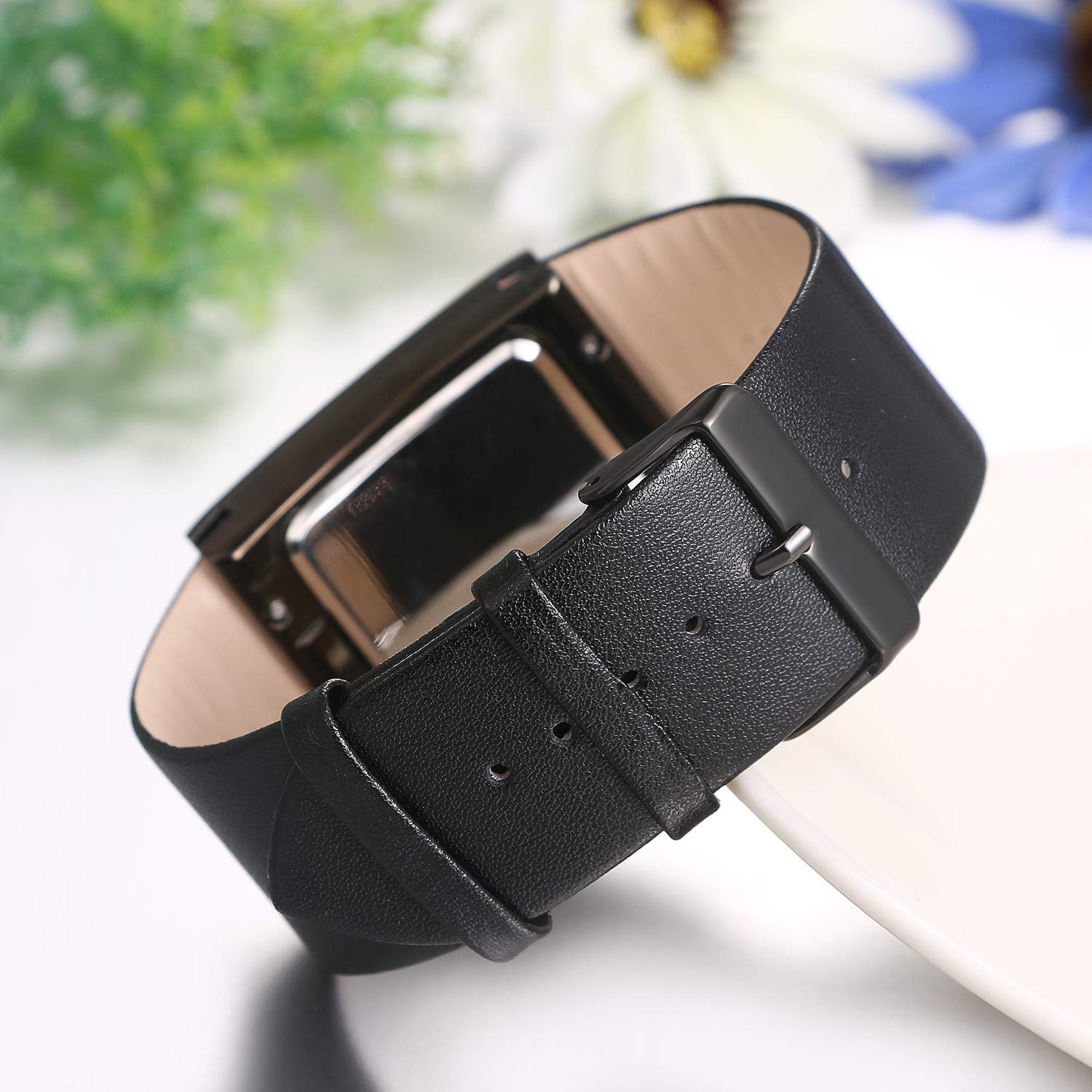 JewelryWe Orologio da Polso da Uomo al Quarzo alla Moda, Quadrante Quadrato, Cinturino in Pelle Nero, Orologio al Lavoro, Regalo