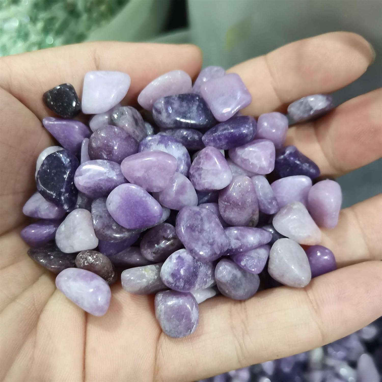 KatLin Natural Stone Natural Lilac Lepidolite Crystal Stone Bulk Stone Gravel Fish Tank Garden Landscape Decoration(2,1000g)
