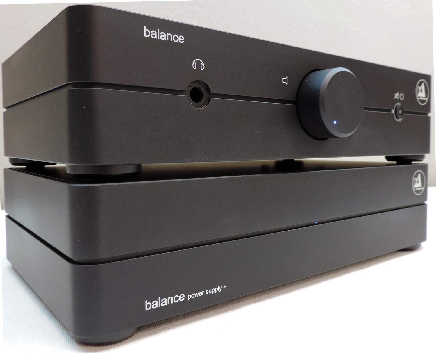 Clearaudio Balance v2 Balanced Phono Preamp/Headphone Amp (Black)