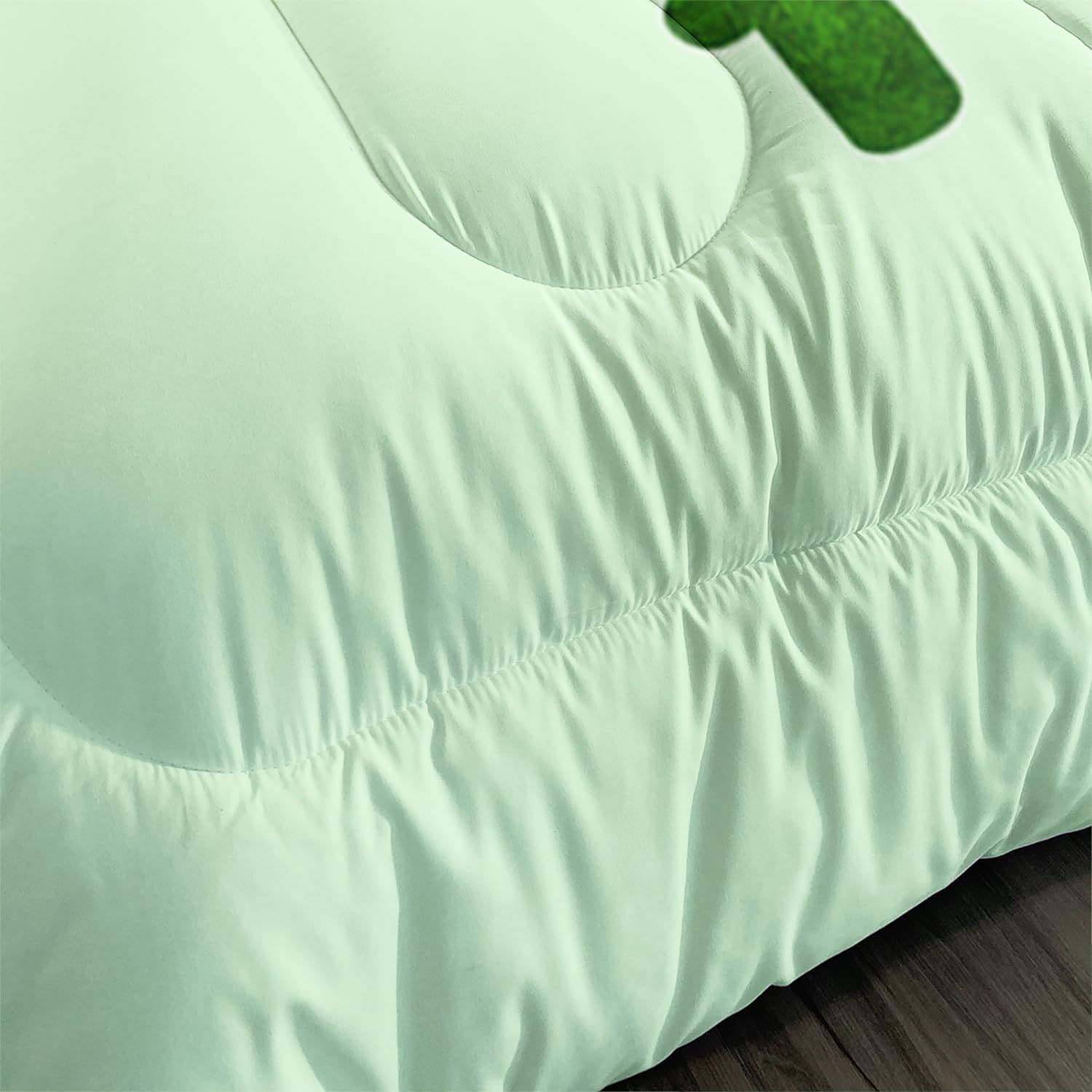AILONEN Pickle Comforter Set Twin Size, Cartoon Vegetable Printed Bedding Set,Just A Girl Who Loves Pickles Comforter Sets for Girls Kids,Cute Cucumber Pattern Duvet Set 3Pc,1 Quilt and 2 Pillowcases