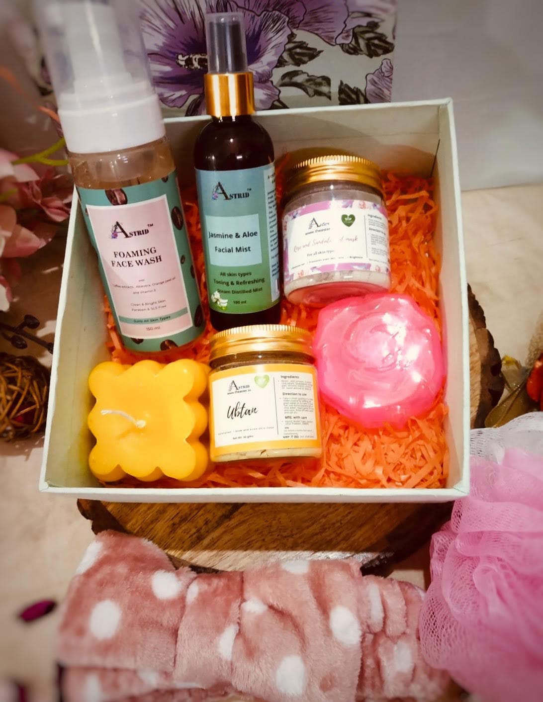 Astrid selfcare everyday hamper, Relaxation giftkit, Daily essentials,8 pieces, Gift Kit, Skincare daily essentials, hamper for Her and him, Paraben and Sulphate free Astrid selfcare everyday hamper, Relaxation giftkit, Daily essentials,8 pieces, Gift Kit, Skincare daily essentials, hamper for Her and him, Paraben and Sulphate free