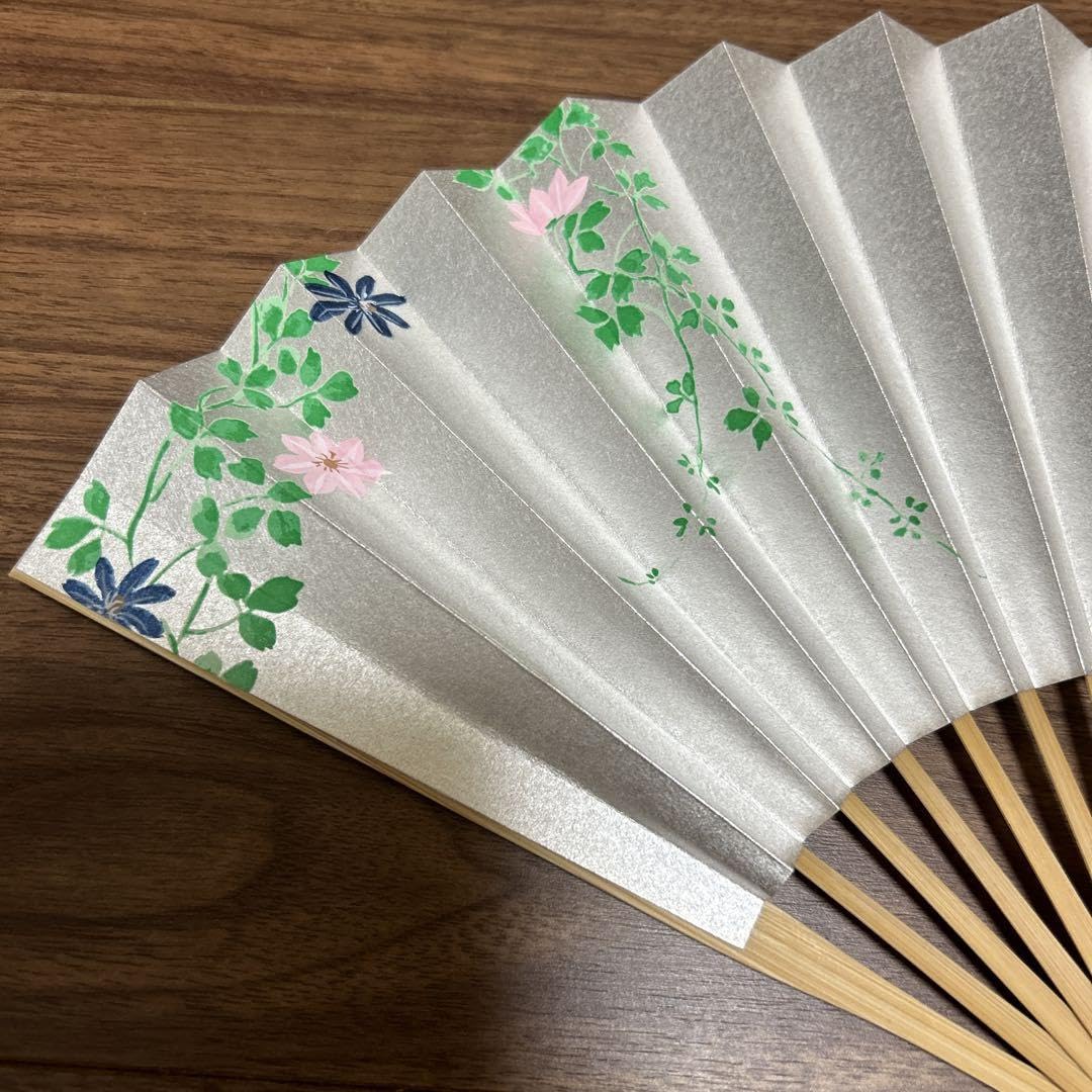 «833»◤専用◢2026☆お洒落しめ縄*京都和紙*扇子*シダの葉*水引き* Amazon.co.jp: 6 京都 に志田 扇子 宮脇賣扇庵 鉄線水仙 : ファッション