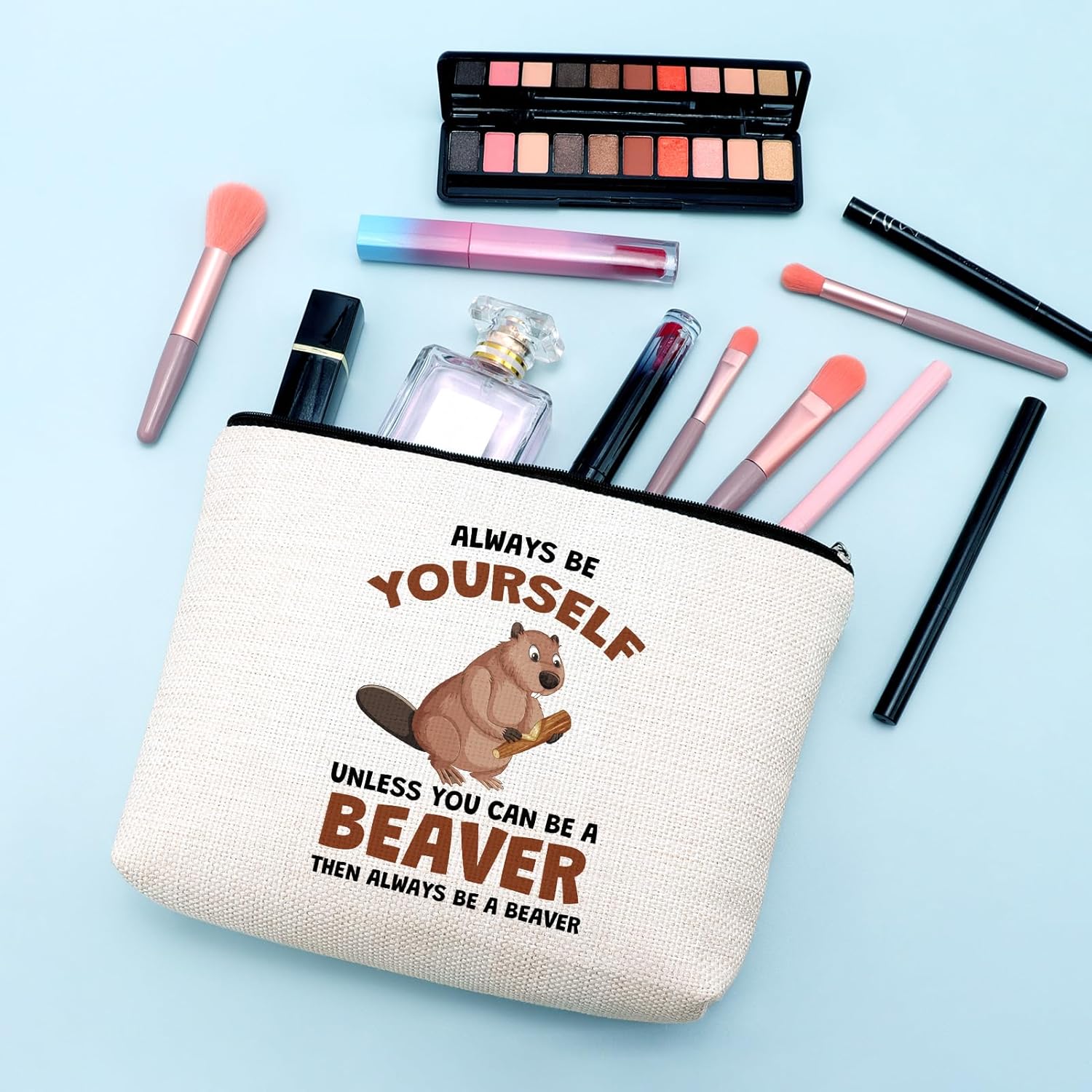 Gifts for Beaver Lovers Makeup Bag Beavers Theme Gift for Animal Lovers Holiday Appreciation Gifts for Her Travel Pouch Christmas Birthday Gift for Beaver Fans Women Friends Cosmetic Bag with Zipper - Image 4