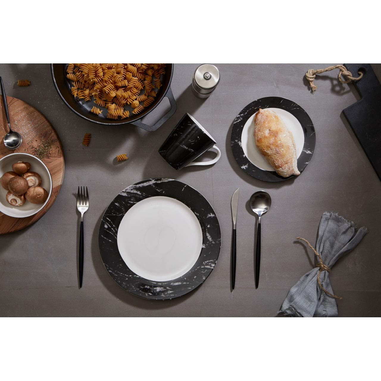 Avie Cutlery Set, Matte Black/Silver, 16 Piece - Image 2