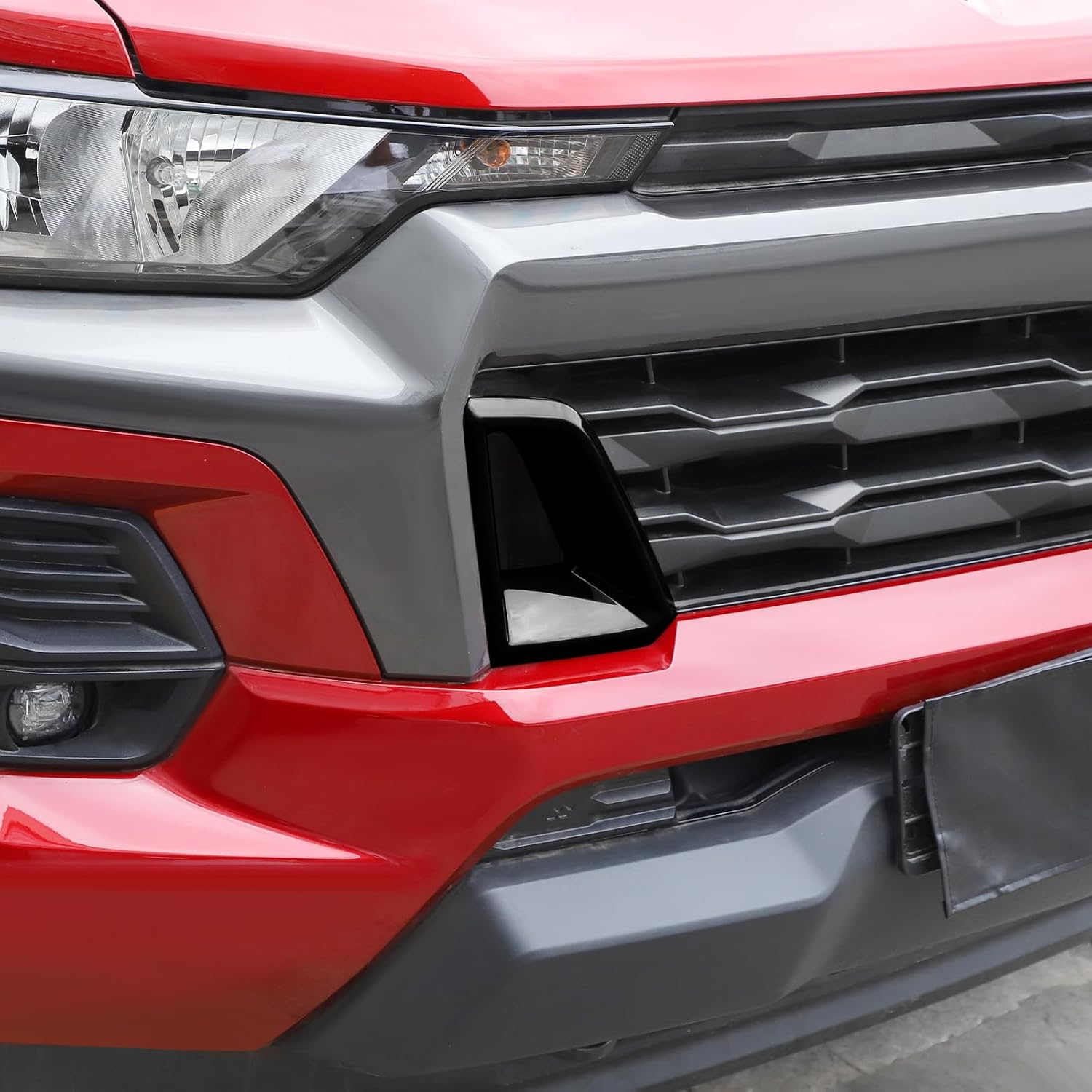 Front Side Bumper Grille Air Outlet Cover fit for Chevy Colorado 2024+ Front Grill Vent Insert Cover Exterior Accessories,Black