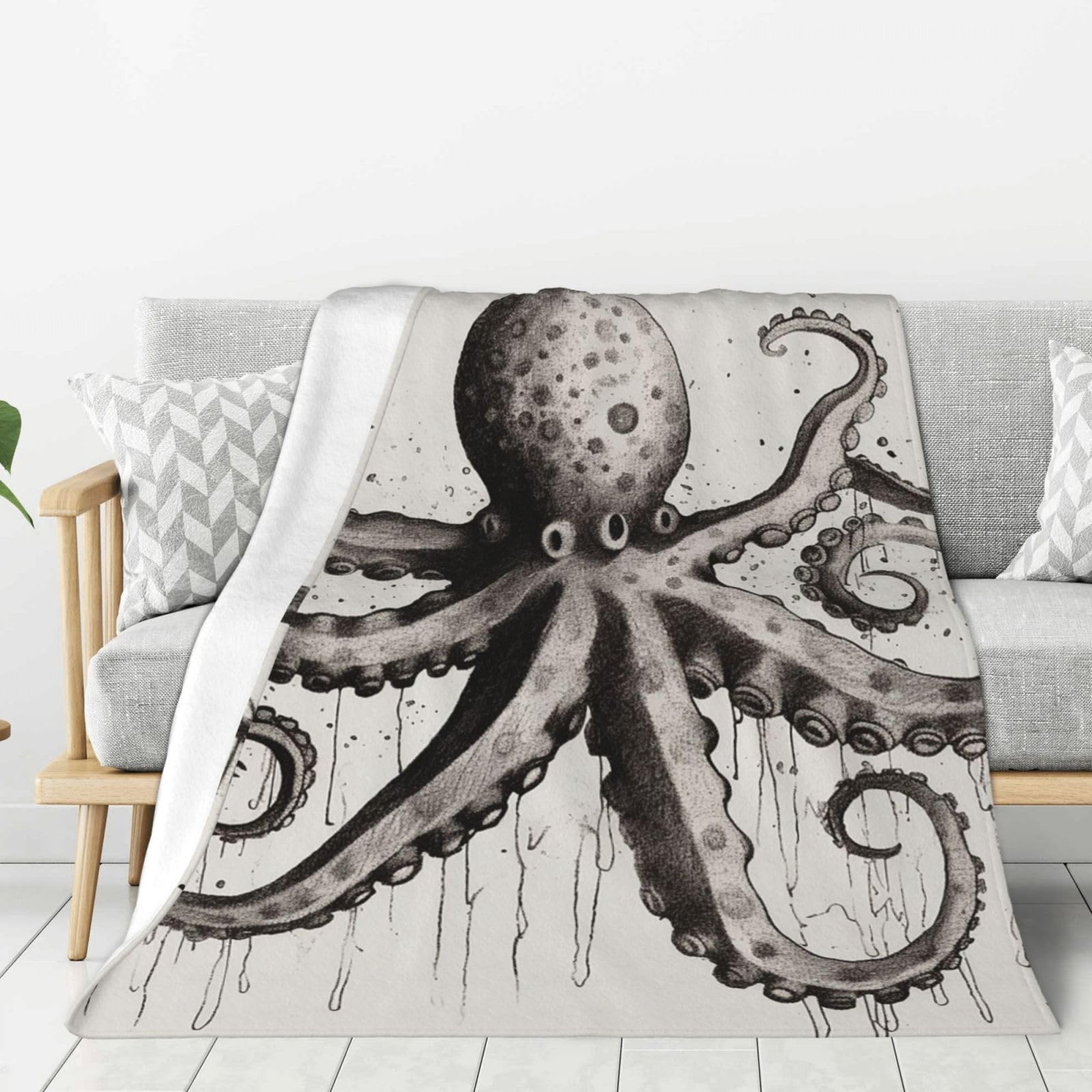 Octopus Throw Blanket Plush Flannel Fleece Blanket, Soft Lightweight Cozy Blankets 60"X50" for Bed Couch Sofa Travel