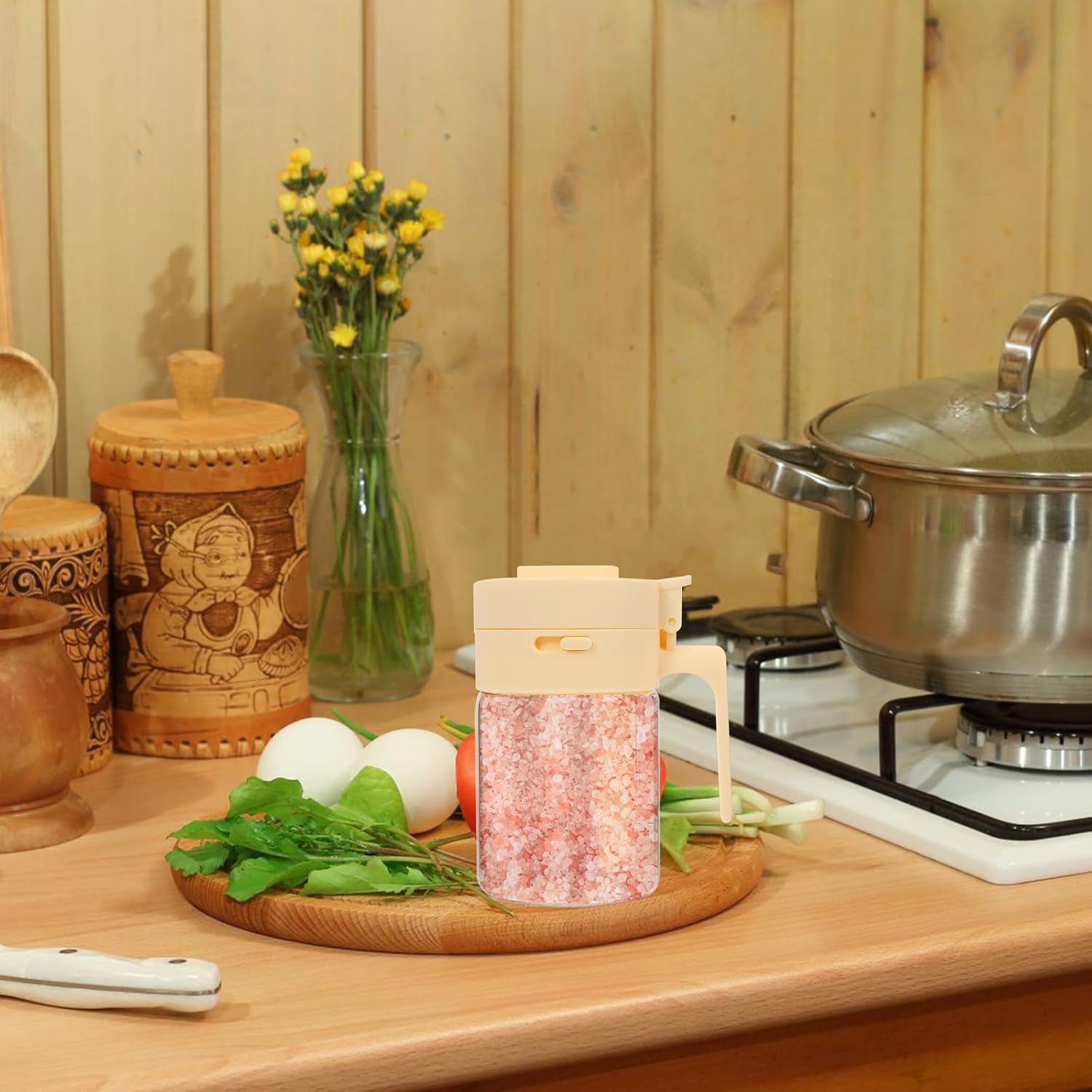 Glass Pepper Shaker 300ml Seasoning Dispenser for Kitchen Storage