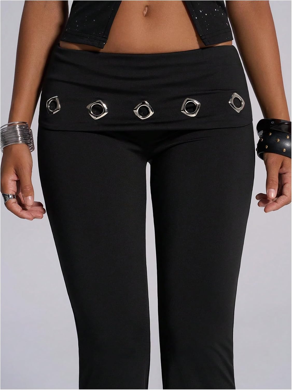 Verdusa Women's Y2K Fold Over Flowy Pants Grommet Eyelet Punk Bell Flare Pant