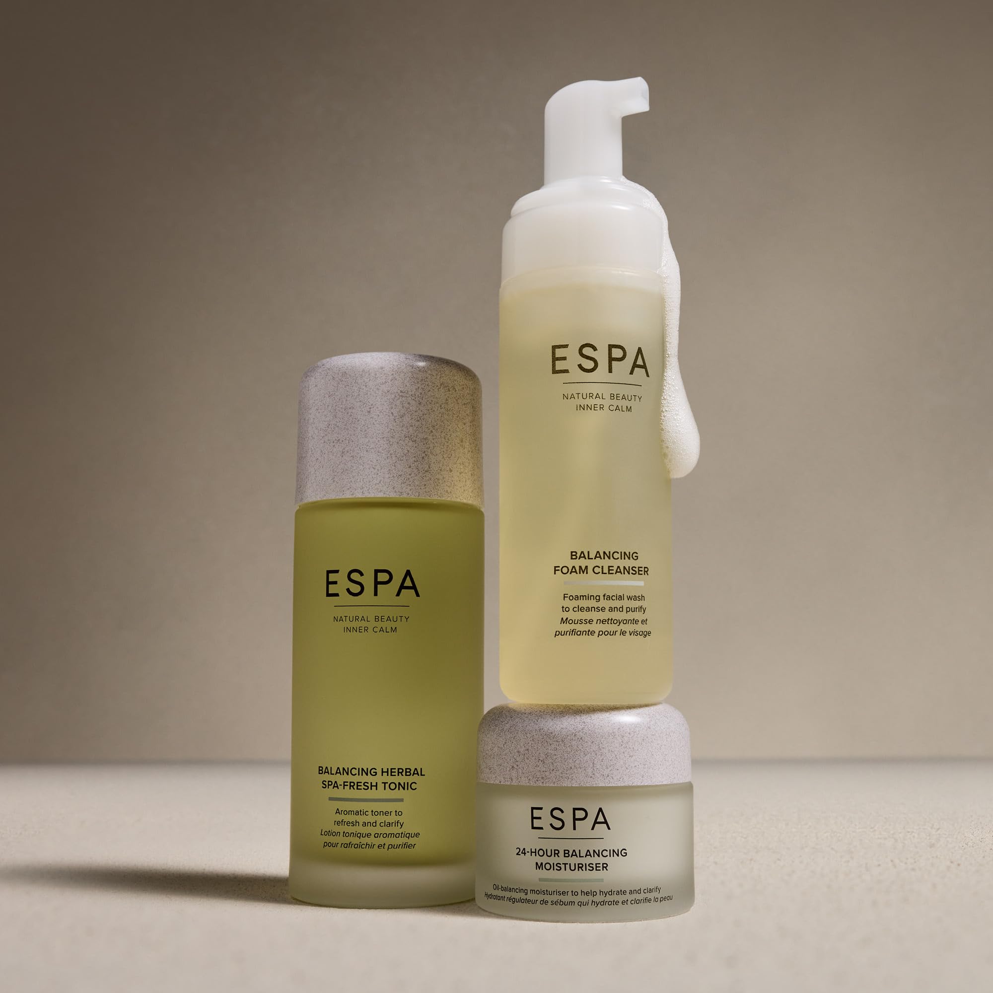 ESPA Balancing Foam Cleanser 150ml | Foaming Face Wash to Deeply Cleanse | Removes Make-up & Impurities | Coconut, Organic Mandarin & Olive Oil | 100% Natural Fragrance | For Oily & Combination Skin