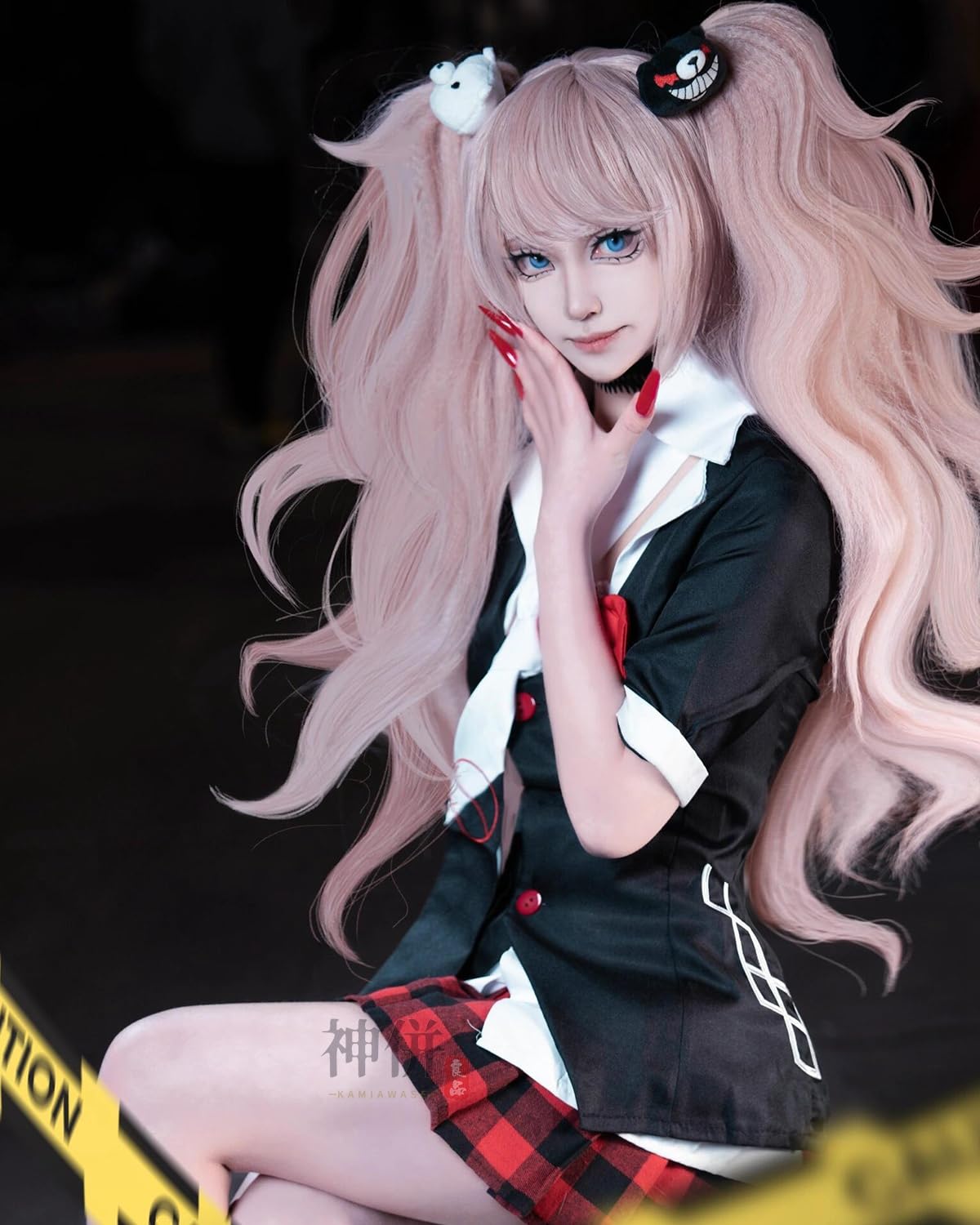 Amazon.co.jp: [神併良品] 江ノ島盾子 コスプレ ウィッグ付き ギャル
