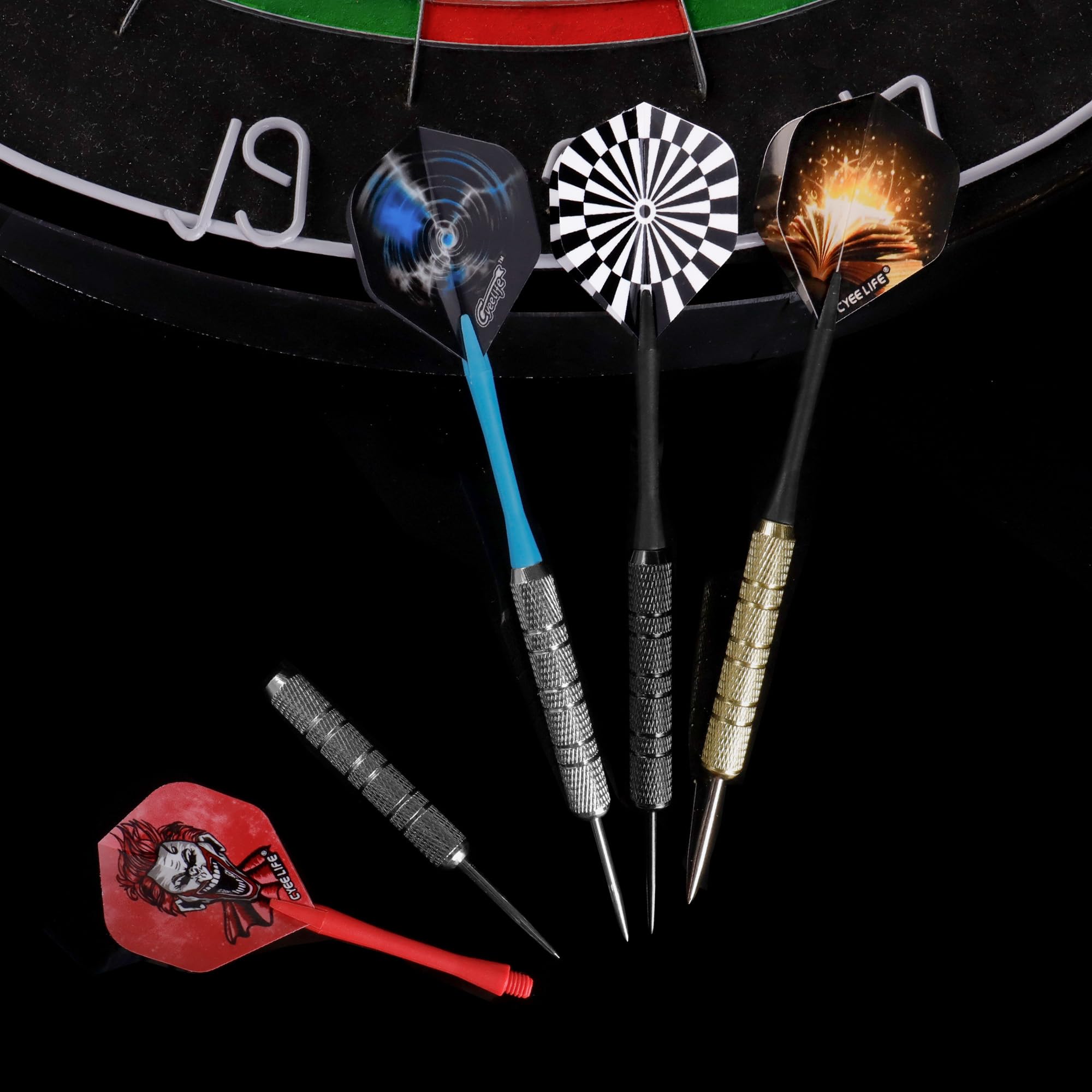CyeeLife Lot de 18 fléchettes professionnelles en acier avec pointe en métal, avec tige et ailettes, pour débutants et amateurs