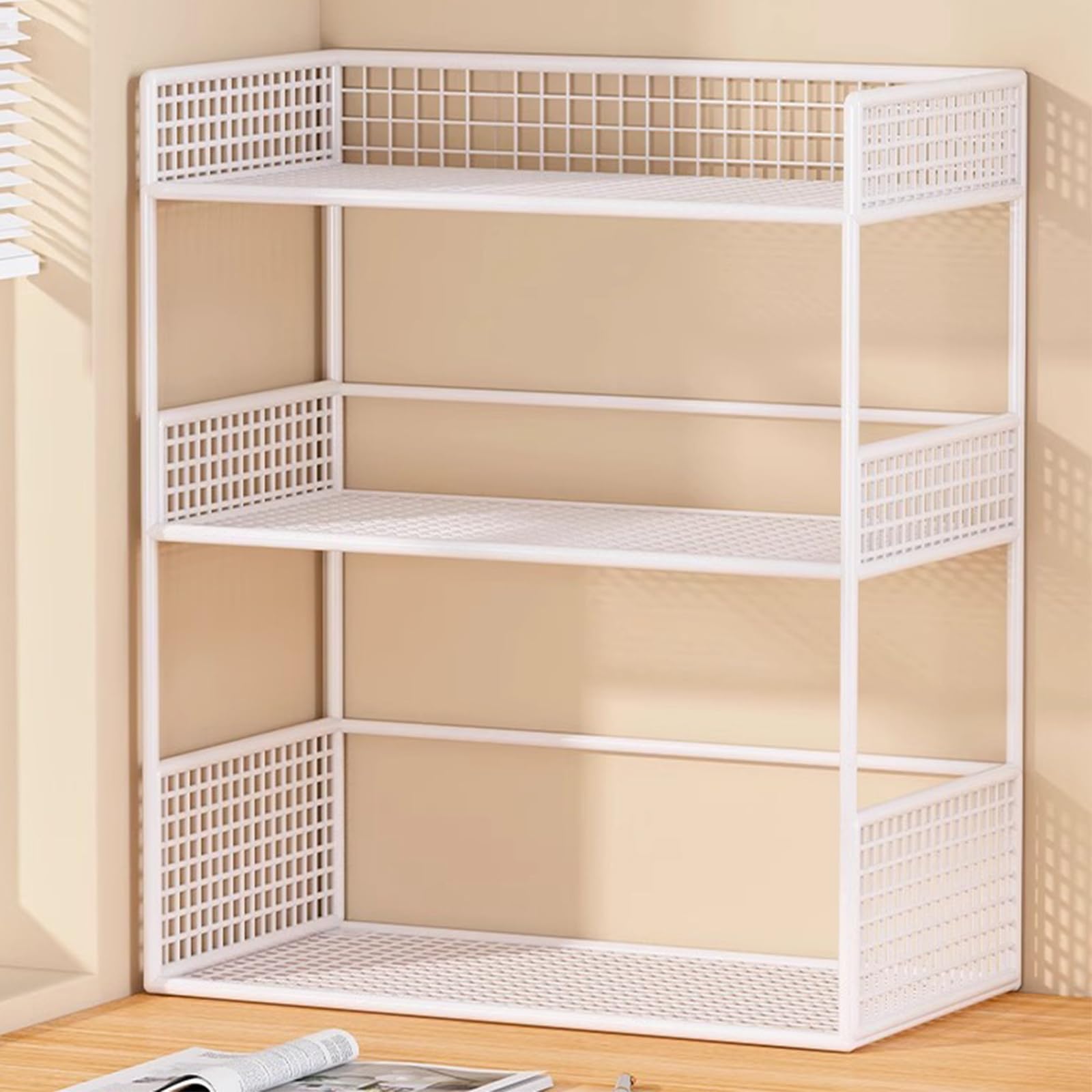 Étagère blanche élégante d'angle en métal pour bureau et maison design minimaliste