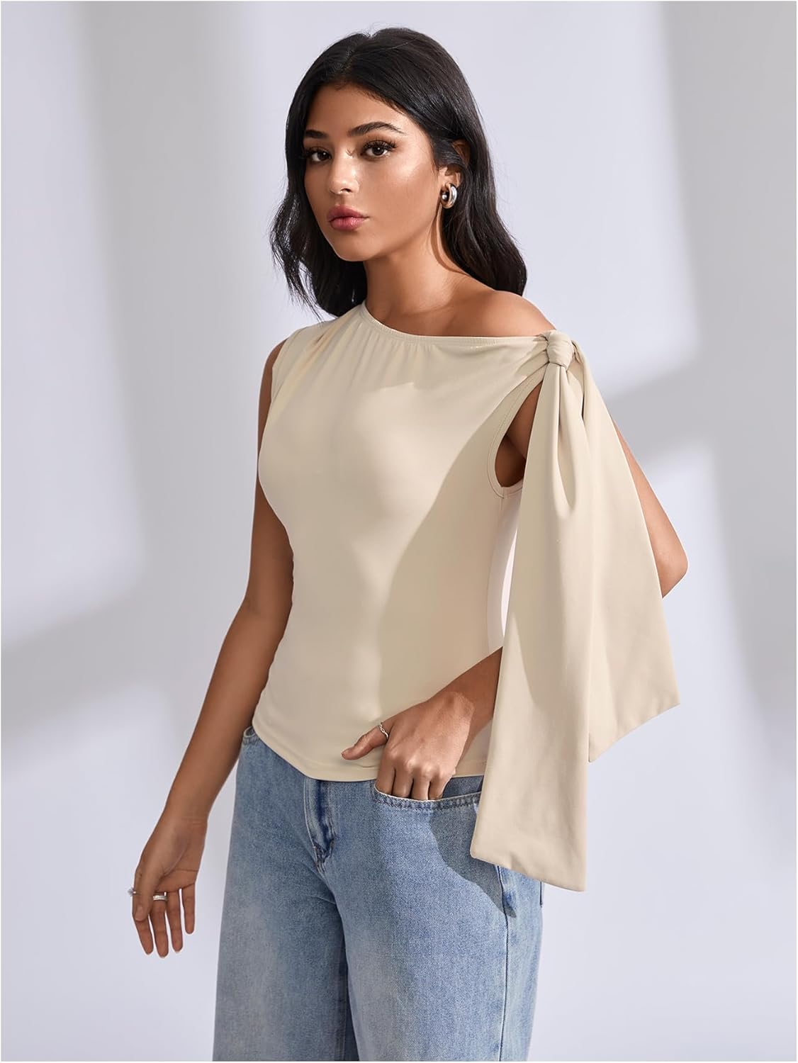 WDIRARA Women's One Shoulder Tank Top Knot Side Sleeveless Asymmetrical Tops - Image 3