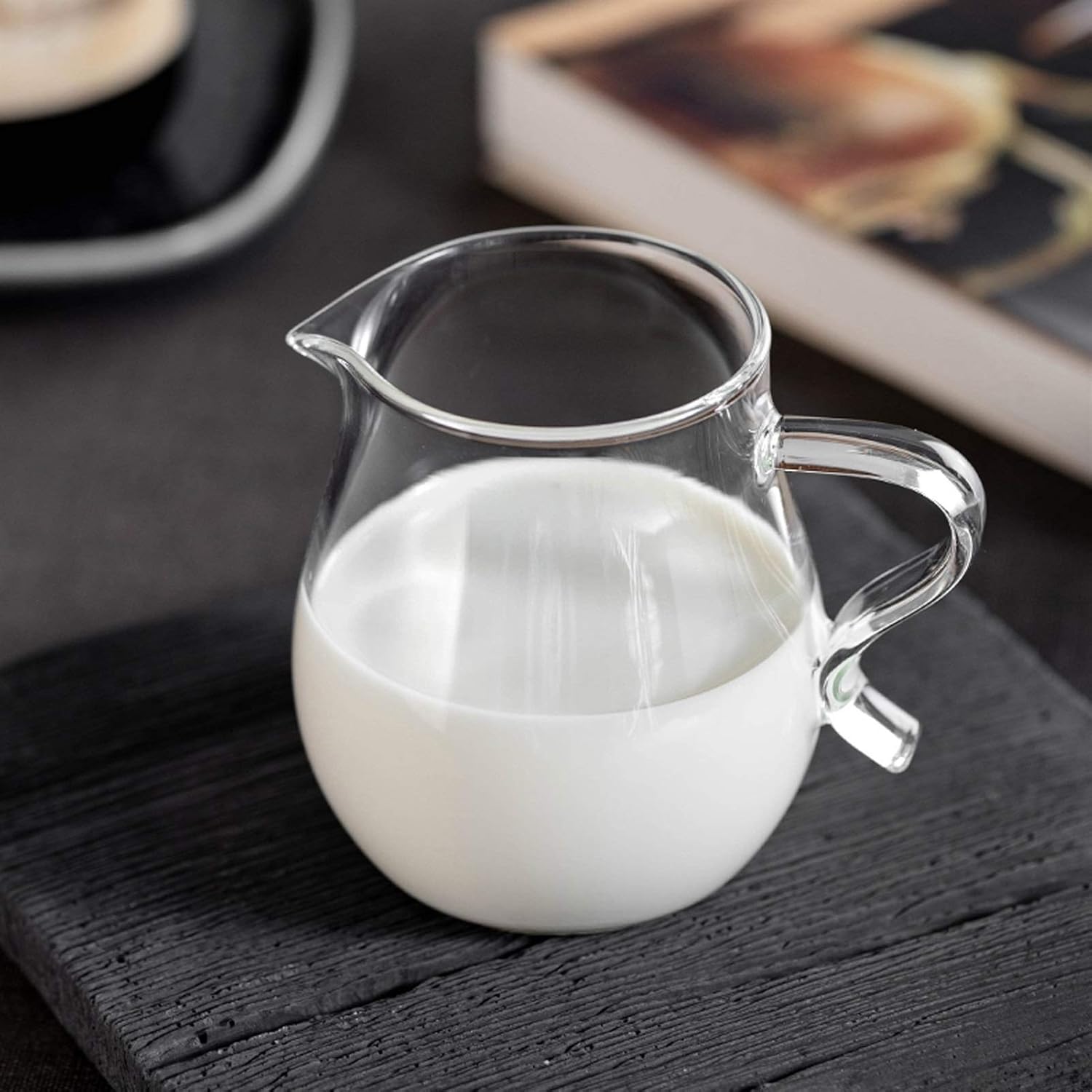 Cream Pitcher Set of 3 Bell-Shaped Coffee Milk Creamer Pitcher Cream Jug with Handle Cream White Multifunctional Cream Pitcher Stainless Steel Double Insulated Gravy Boa