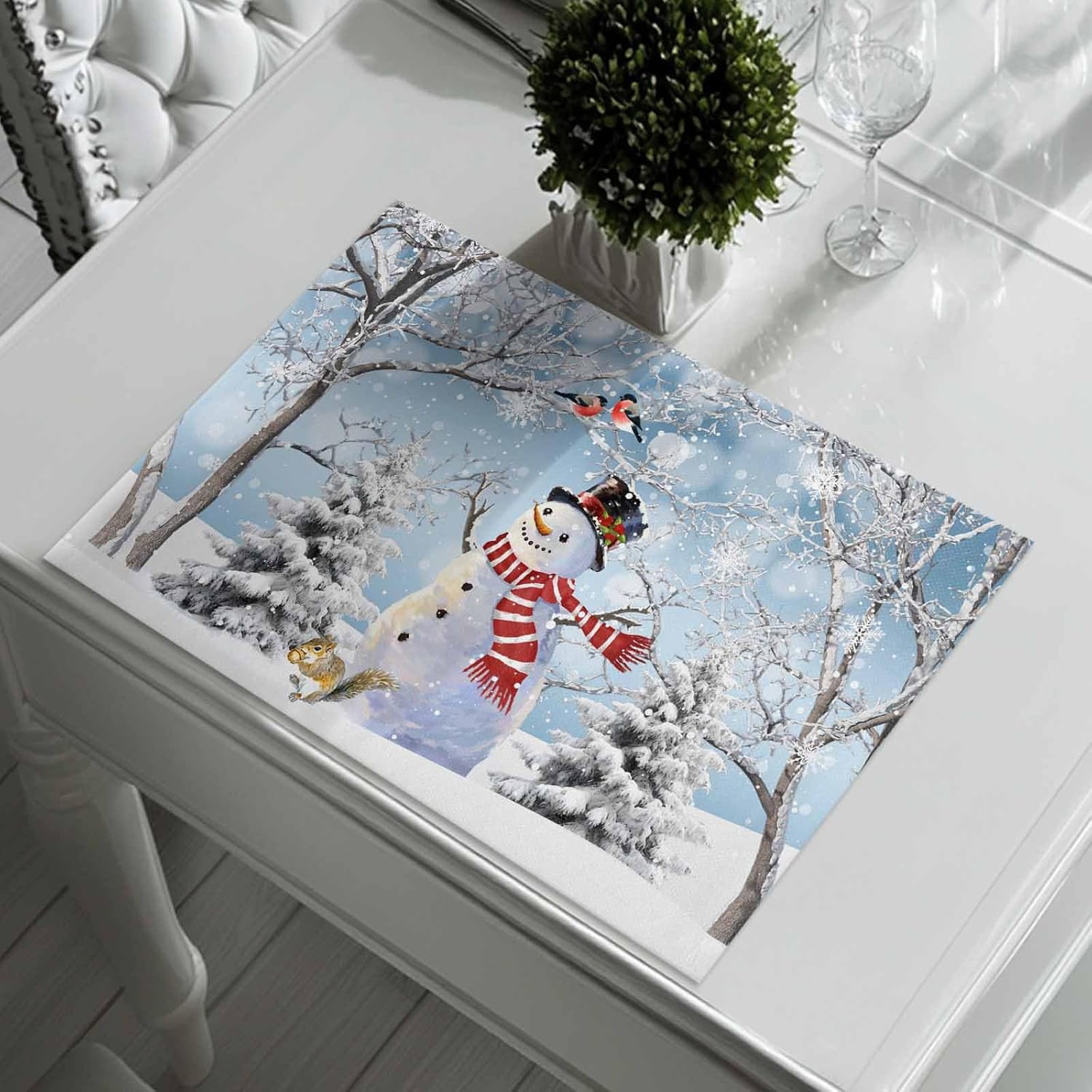 Gradient Christmas Winter Placemats Set of 4, Washable Cotton Linen Table Mats for Kitchen Dining Table, Heat Insulation Place Mats for Indoor Outdoor Parties, Holiday Decorations