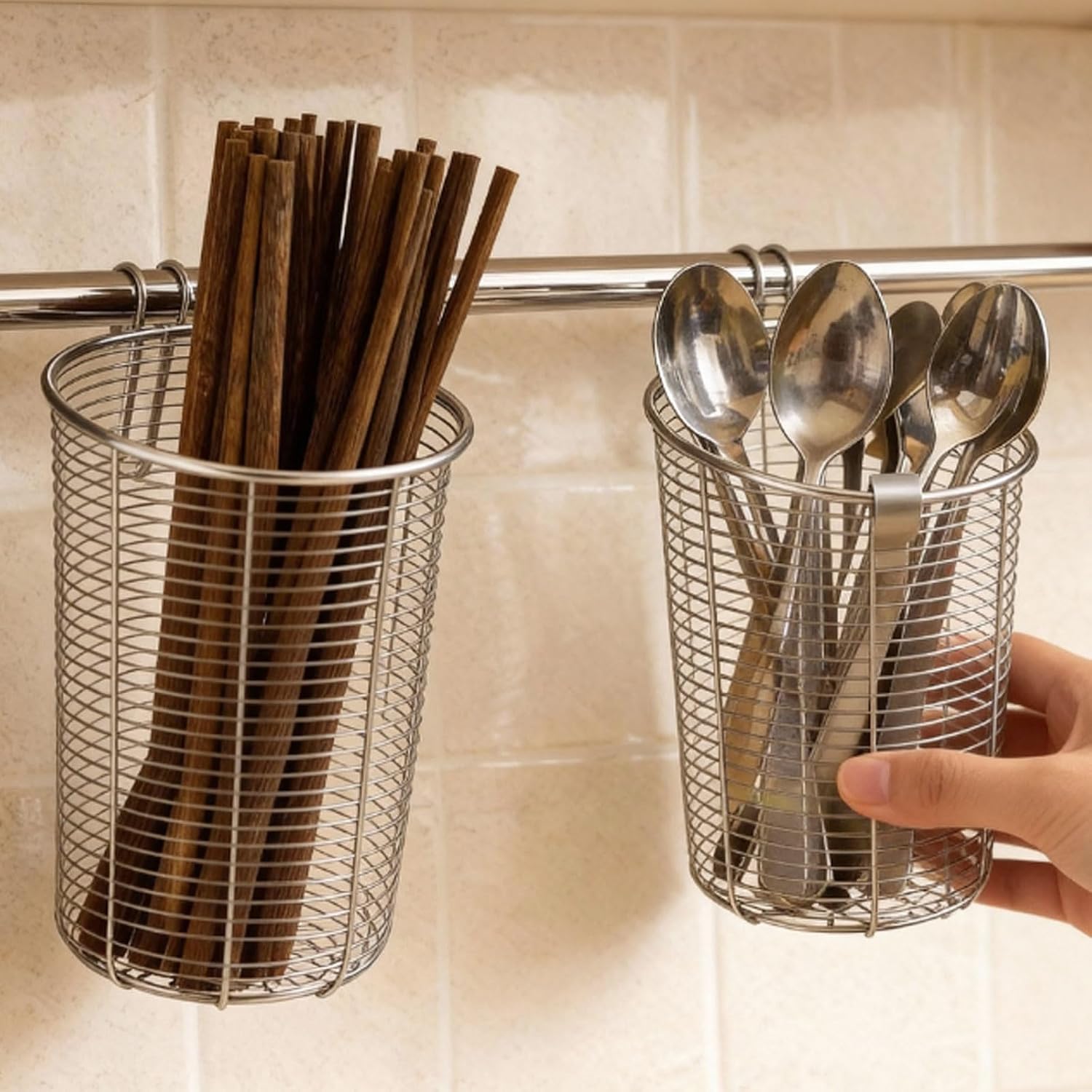 Circular Drain Base Nonrust Steel Chopstick Holder Wall Mounted Bucket for Efficient Kitchen Space Utilization Space Savers