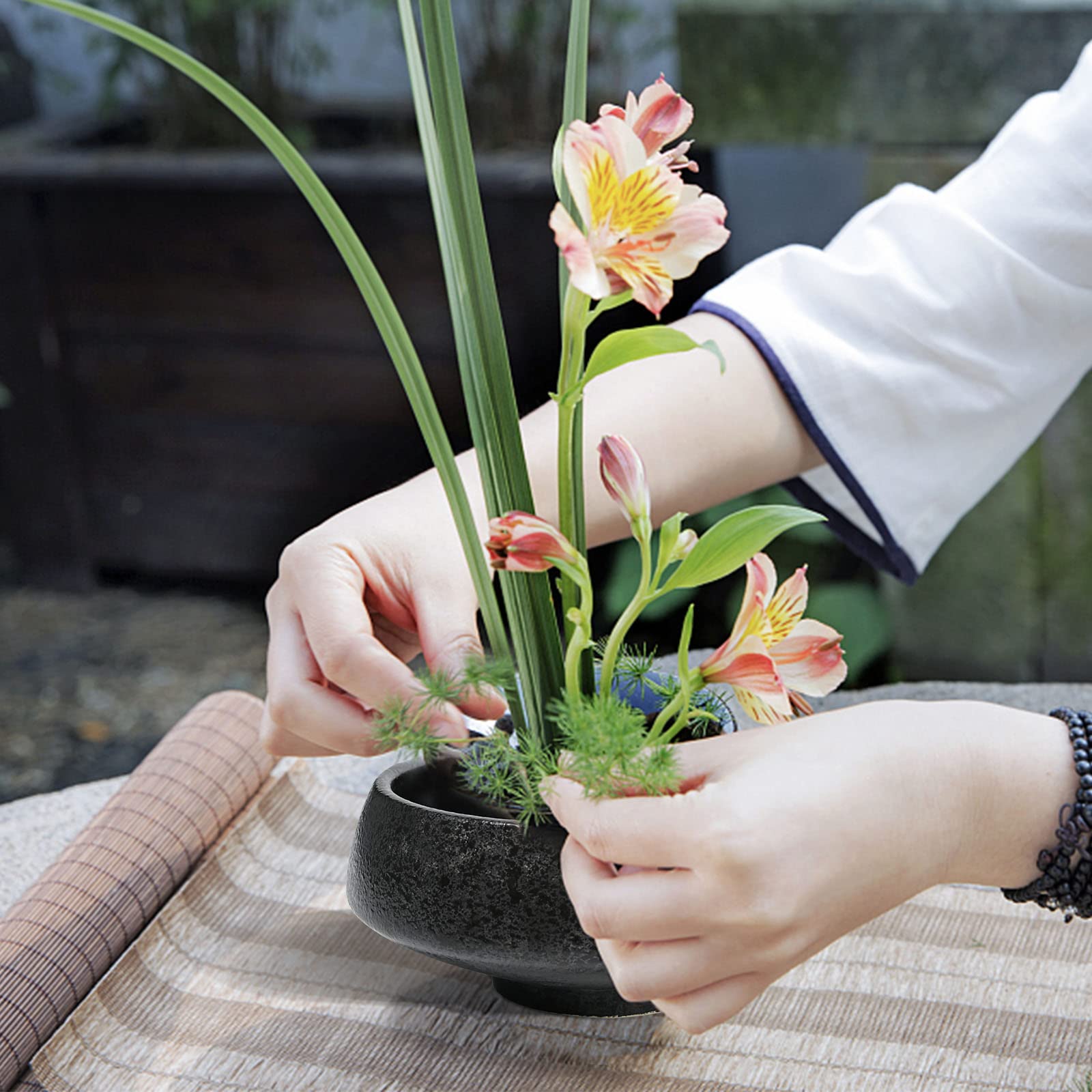 Amazon.co.jp: フラワーアレンジ用品 セラミック製フラワーポット 1.57