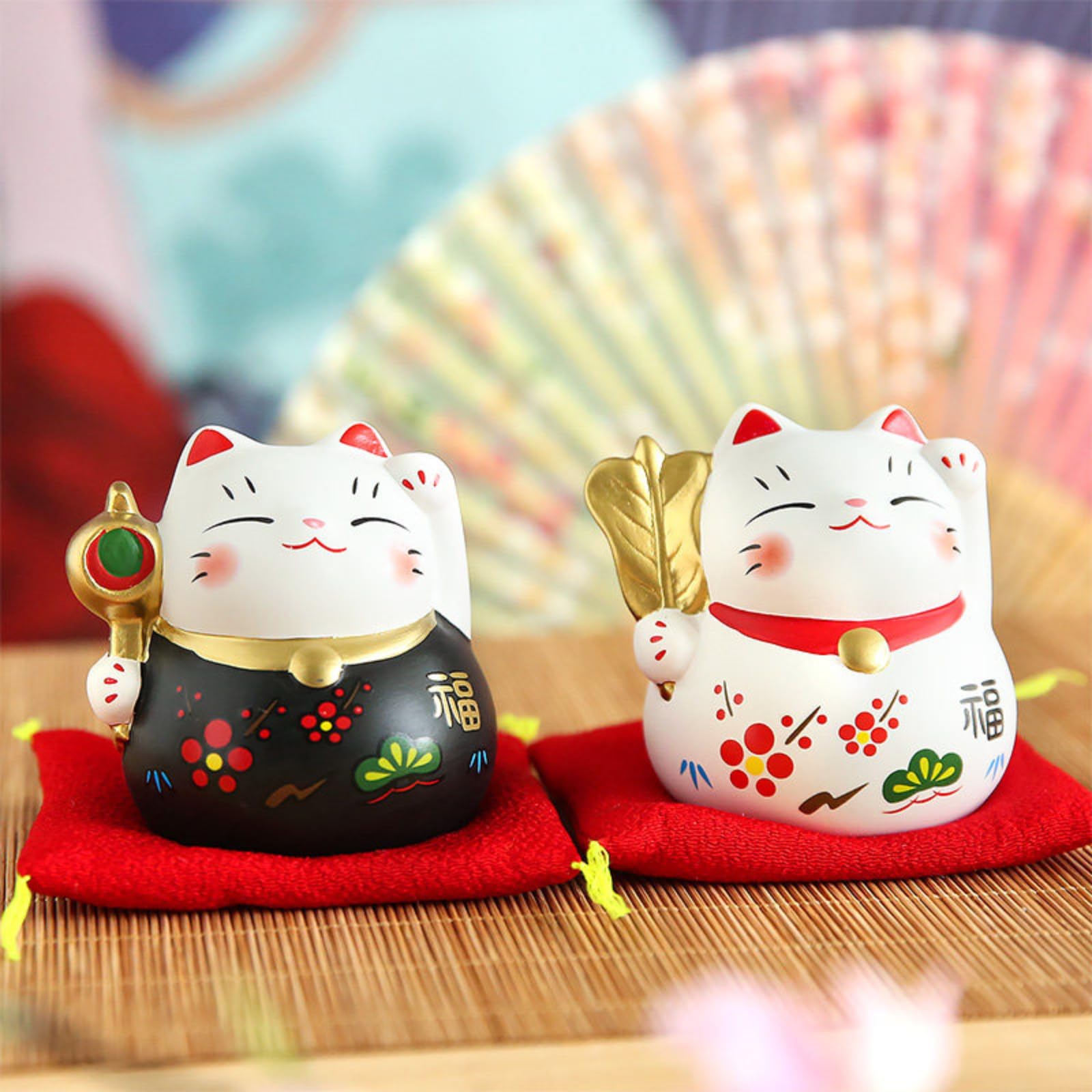 Mascottes en céramique chat noir et blanc 8cm : statuette chat faite main décoration intérieure