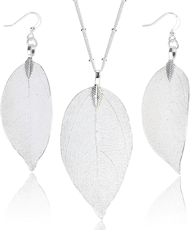 Conjunto de joyería con aretes y collar colgante con colgante de hoja larga de filigrana | Pendientes largos delicados del collar de la hoja de la manera hermosa para las mujeres de moda Boho