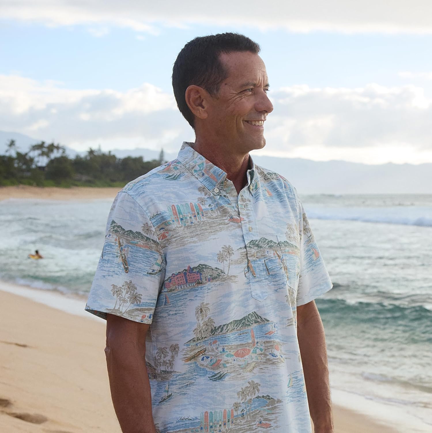 Reyn Spooner Men's Scenic Hawaiian Shirt for Men - Classic Fit Pullover - Image 3