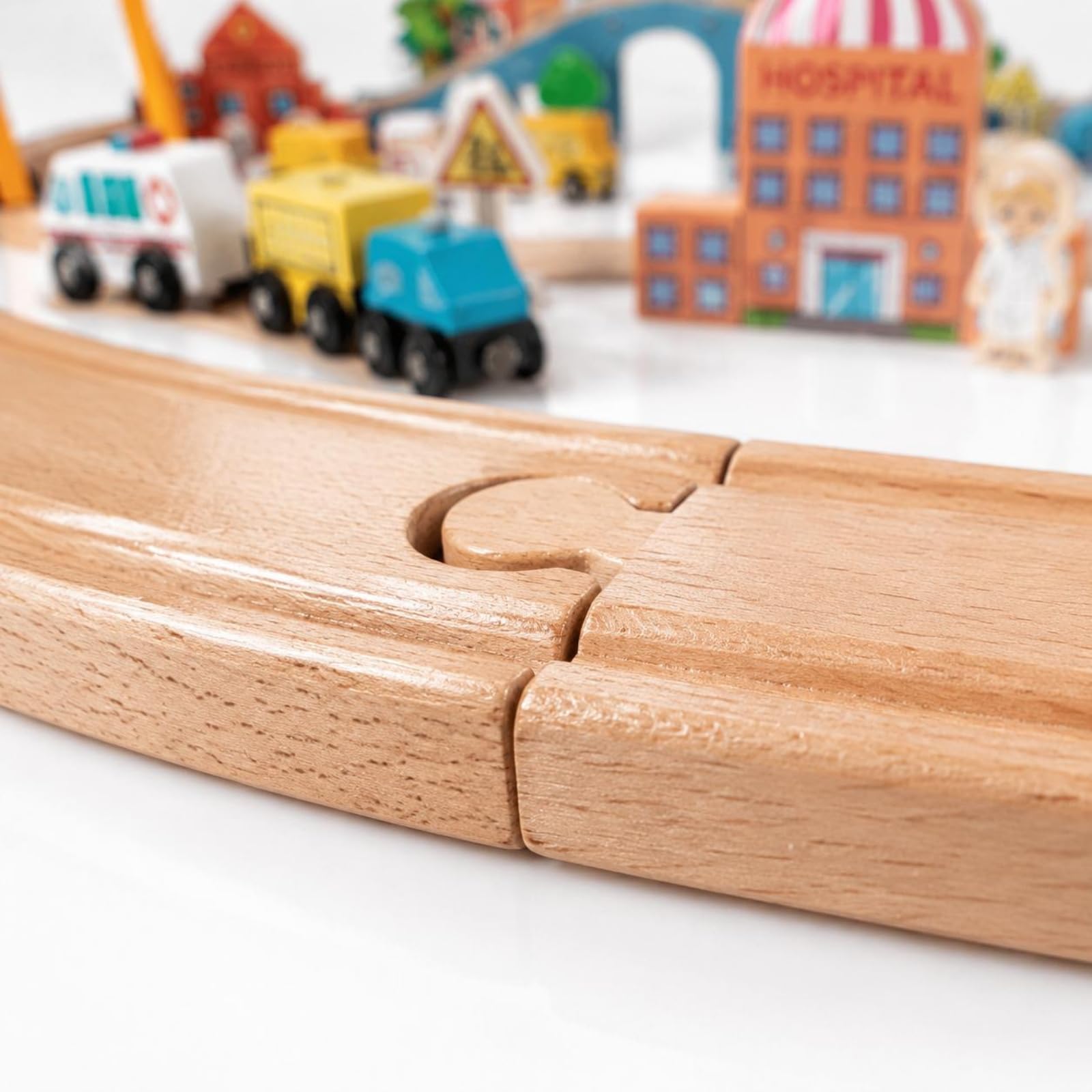 Kinder Holz Spielzeugzug Set Holzeisenbahn Zugstrecke Schienenset Zubehör Elektrisch Kreativset Kombinierbar Rollenspiel Welt Fördert Feinmotorik für