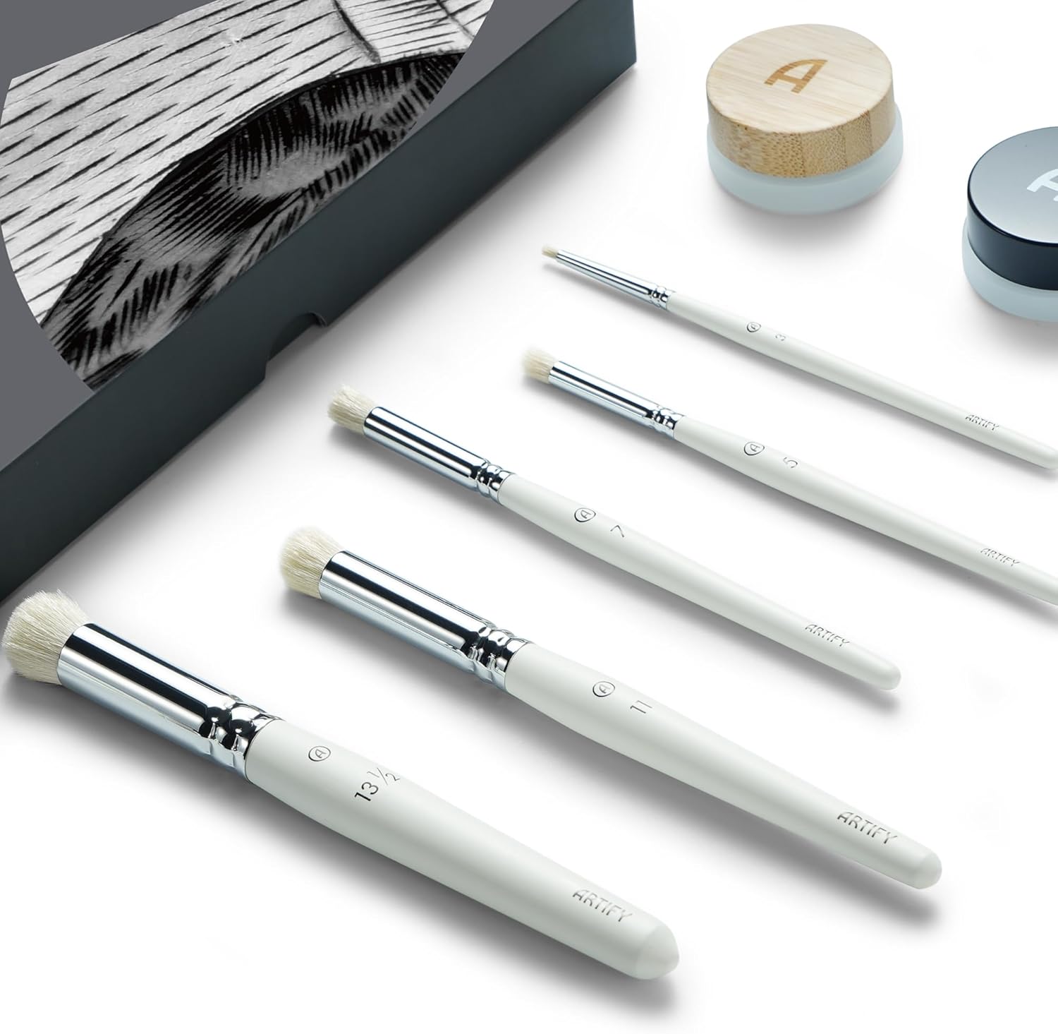 ARTIFY Drybrush Set with Dampening Pad and Brush Soap: 5 Sizes Professional-Grade Dry Brush for Effortless Miniature & Model Painting - Hobby Paint Brushes for Tabletop & Wargames Miniatures