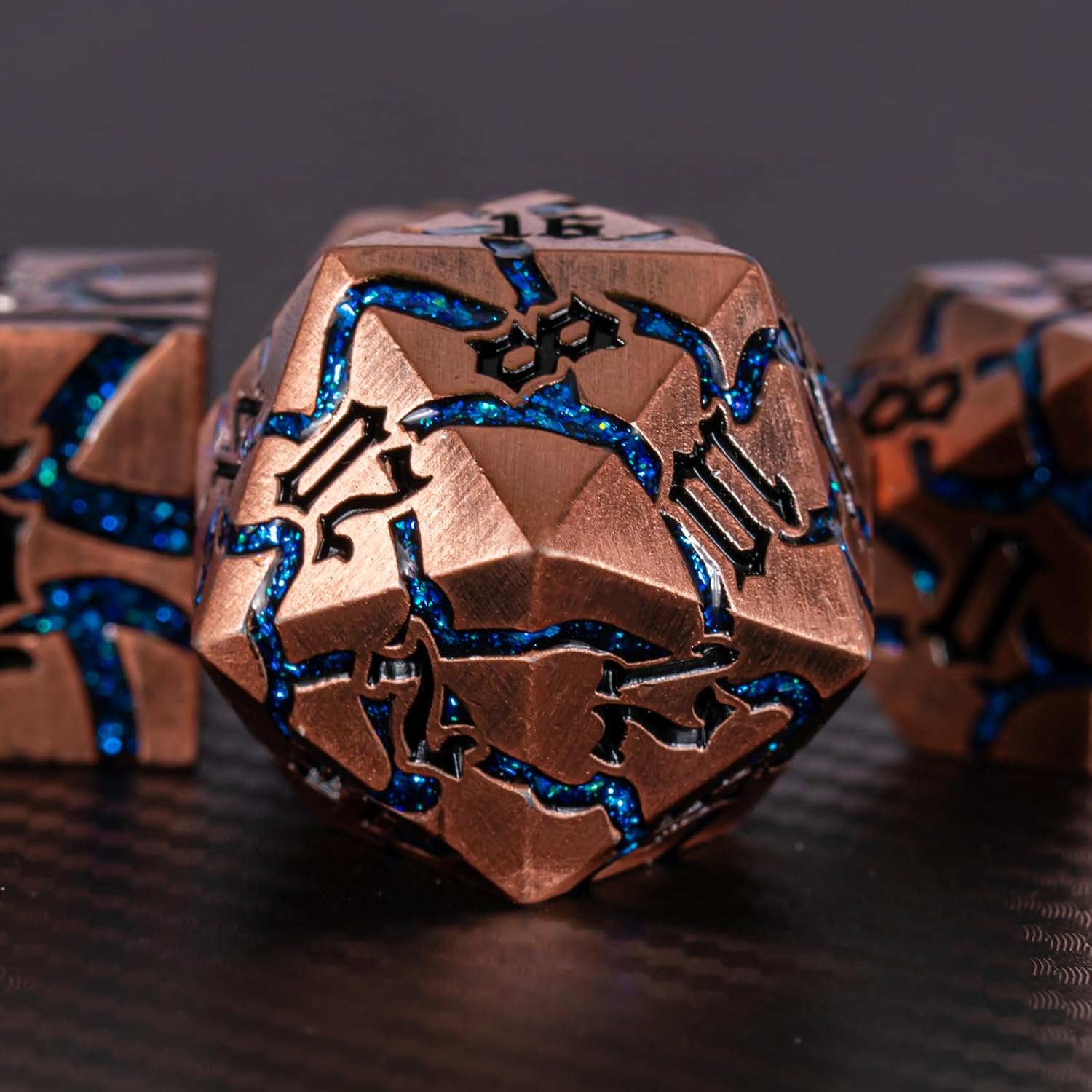 Cracked Rune Metal Dice Set for DND & RPG – Dark Fantasy Fractured Design, Premium Heavy Metal Polyhedral Dice with Deep Engraved Numbers, 7-Piece Set – Blue Arcane Vein