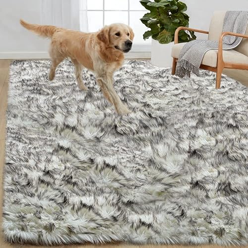 Gorilla Grip Fluffy Faux Fur Rug, 6x9, Machine Washable Soft Furry Area Rugs, Rubber Backing, Plush Floor Carpets for Baby Nursery, Bedroom, Living Room Shag Carpet, Home Decor, Frosted Tips Black
