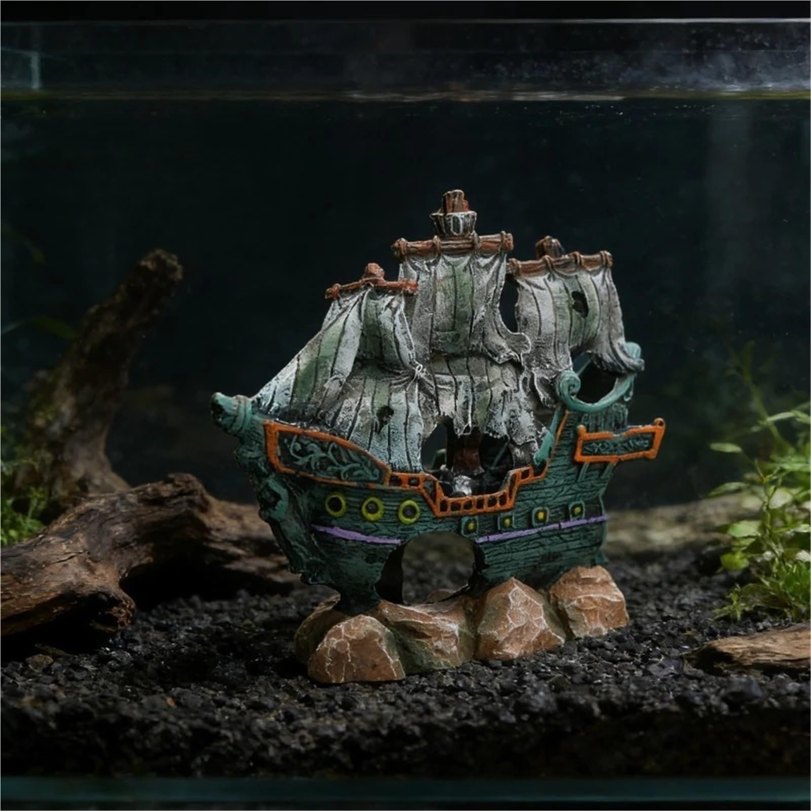 Décoration Aquarium Tunnel Décor de Bateau d'épave d'aquarium, cachette d'abri crevettes Poisson, décoration en résine, d'aménagement paysager