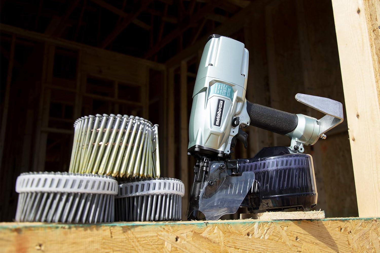 Lоwеѕt Prісе Metabo HPT Coil Siding/Framing Nailer | Pneumatic | Drives 1-3/4-Inch to 3-Inch Wire & Plastic Collated Siding/Framing Nails | NV75A5