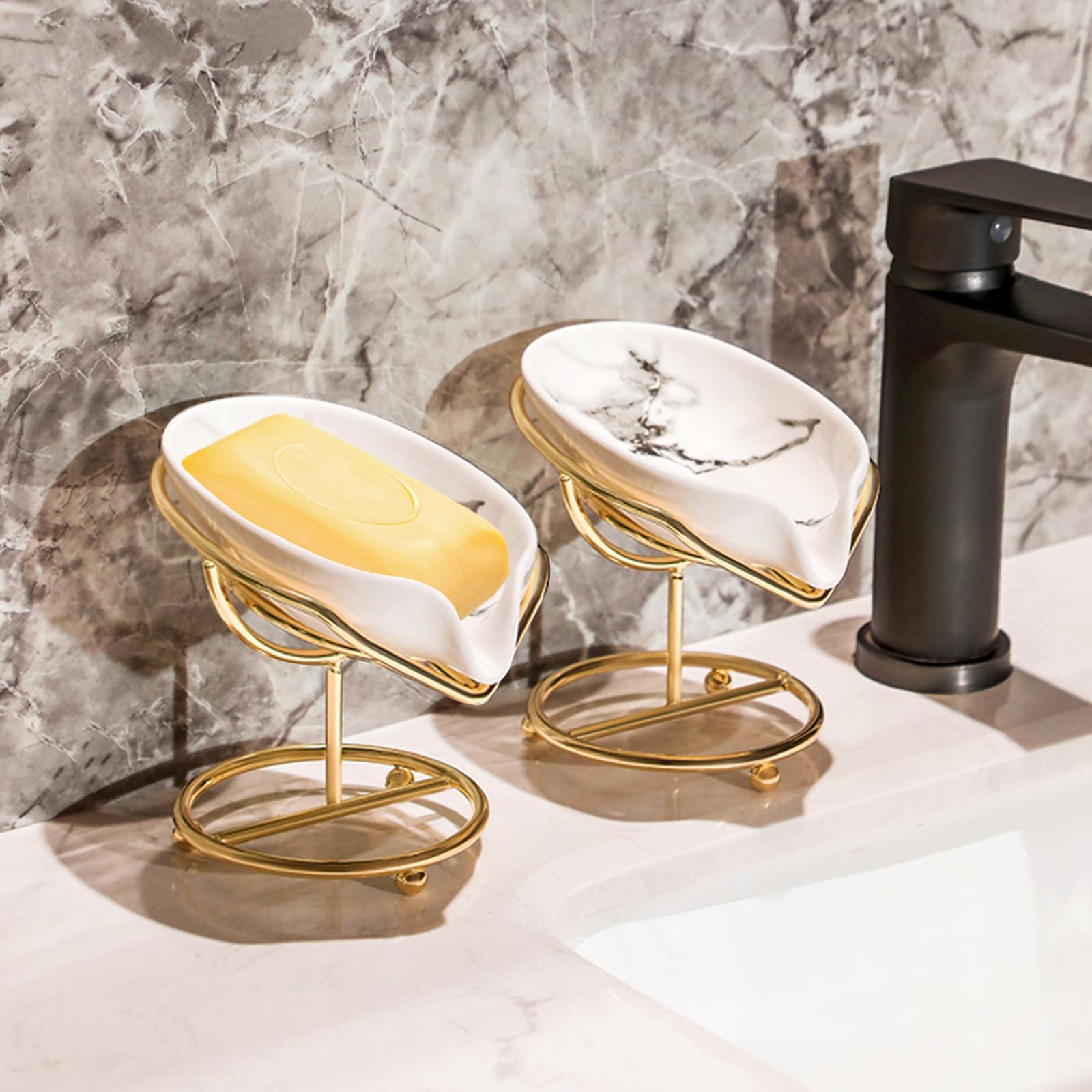 Porte savon céramique blanc au design feuille vintage pour sublimer votre salle de bain