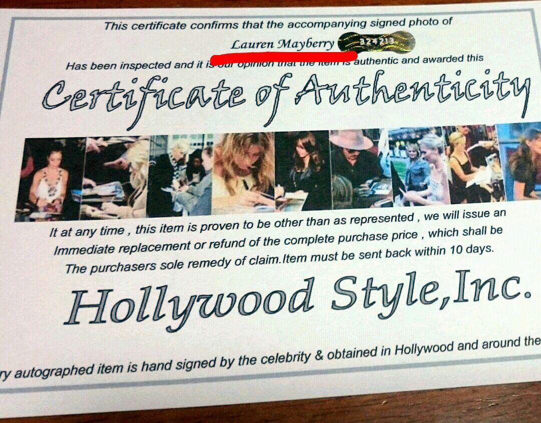 Amazon.co.jp: ローレン・メイベリー直筆サイン入り超 特大写真…証明書 
