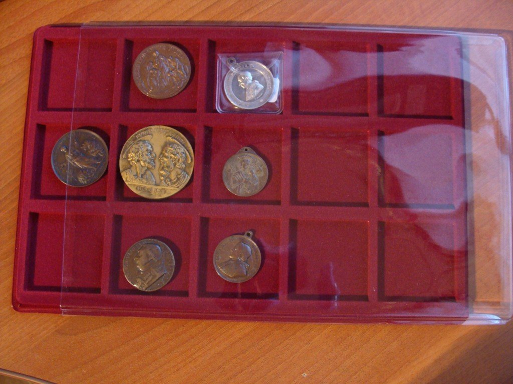 SchulzCoin Tray for 15 Coins up to 57 mm with P15 Cover