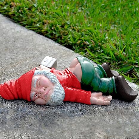 Funny Drunk Dwarf Garden Gnome Statues Decoration, Creative Statue Resin Sculpture Novelty Gift for Outdoor Indoor Patio Yard Lawn Porch Ornament Decor