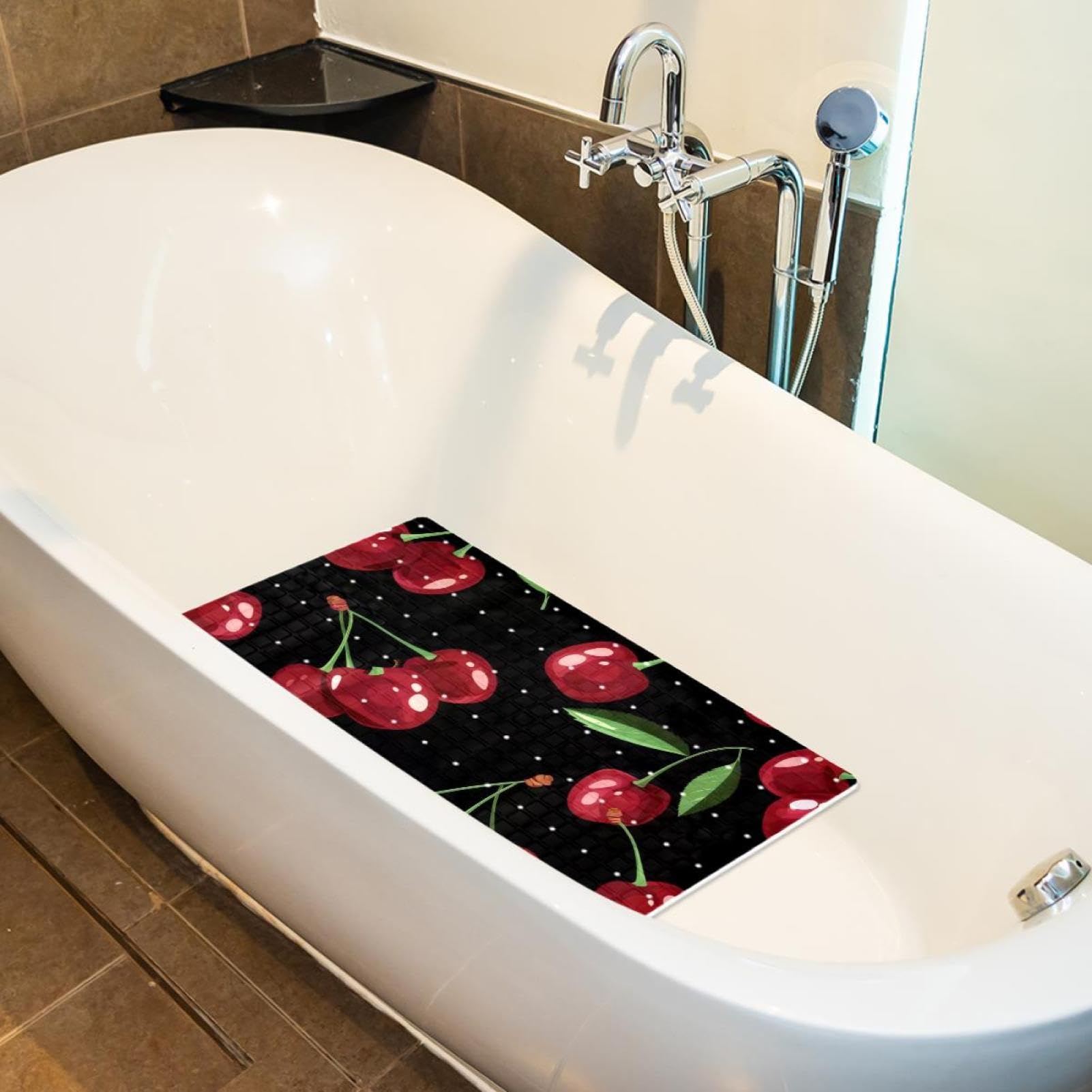 Rutschfeste Badematten für Badezimmer, rechteckige Badewannenmatte, maschinenwaschbar, 40 x 70 cm, Motiv: niedliche Kirschbeeren auf schwarzem Hintergrund