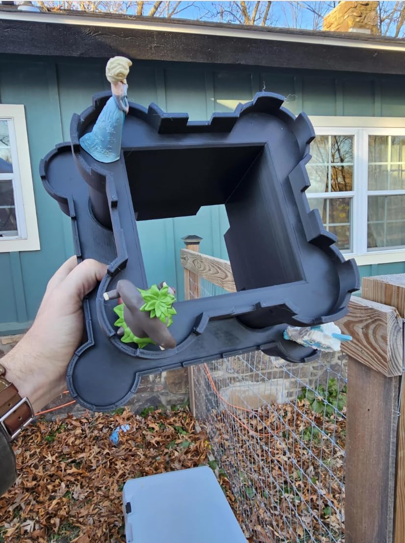 Magnetic Toniebox Castle with Space for up to 16 Tonies (Pink)