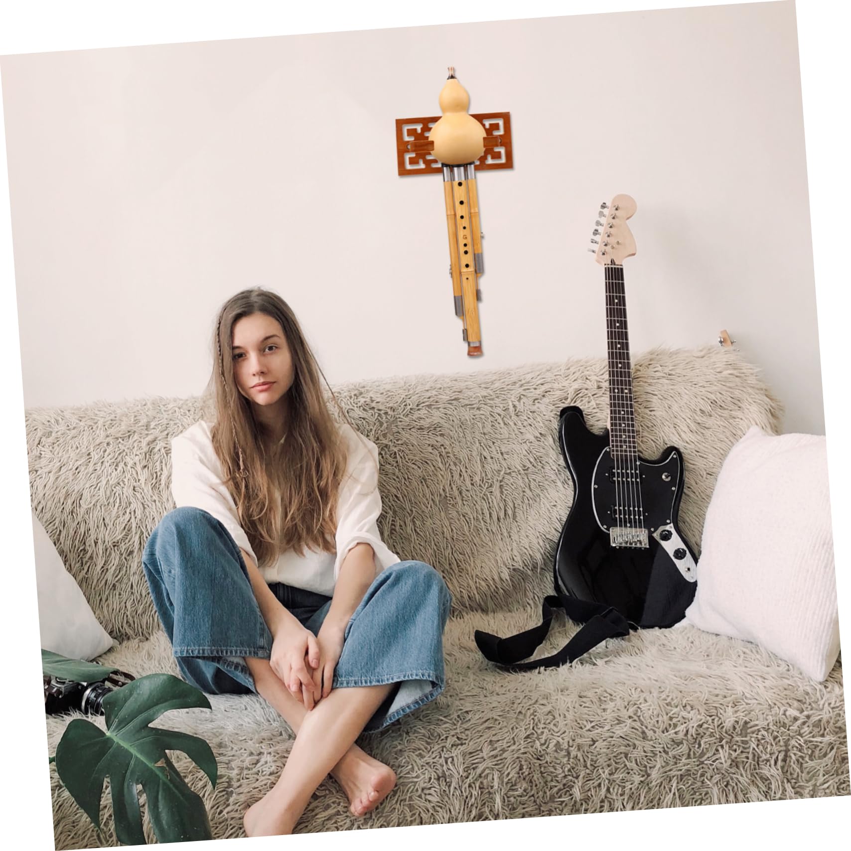 Toddmomy 1Pc Cucurbit Flute Display Holder Wall Shelf Wooden Instrument Hanging Rack for Space Saving Storage and Decoration Compact Design Easy Installation Strong Load Capacity