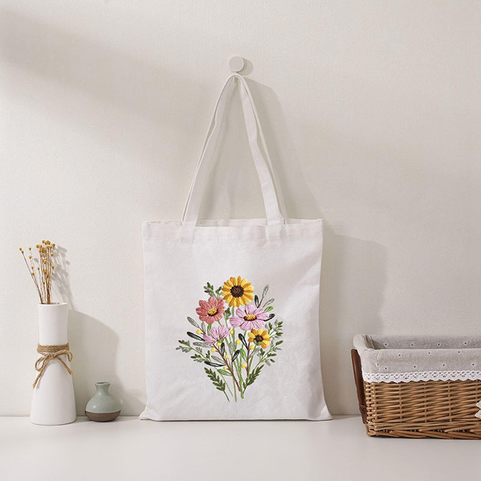 Kit Ricamo Completo Per Principianti Con 3 Motivi Floreali – Telaio In Bambù, Fili E Accessori Inclusi, Regalo Creativo Per Adulti