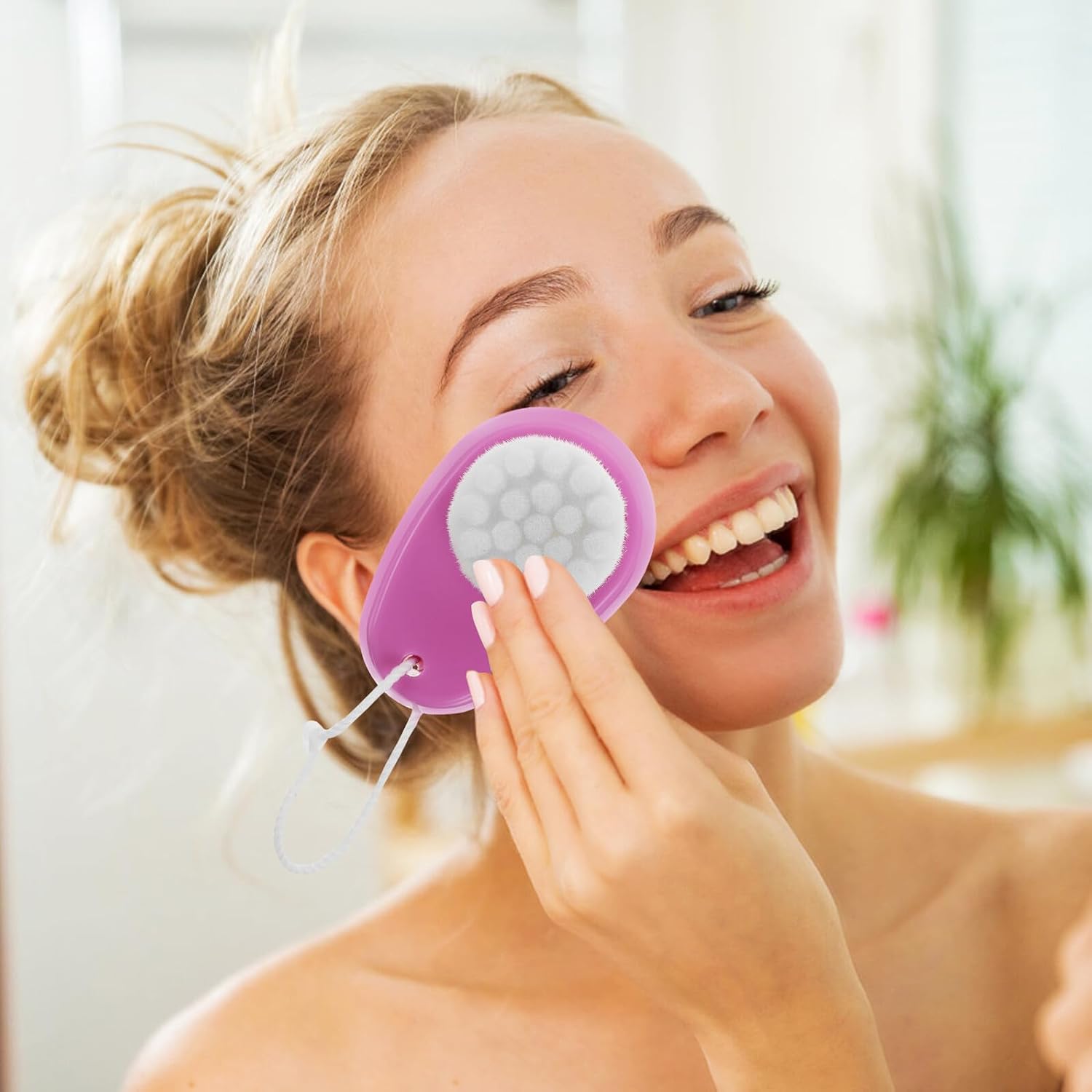 Ipetboom Silicone Facial Cleansing Brush Manual Dual-Sided Facial Brush for Deep Cleaning and Exfoliating for Women and Men Suitable for Home and Travel Use